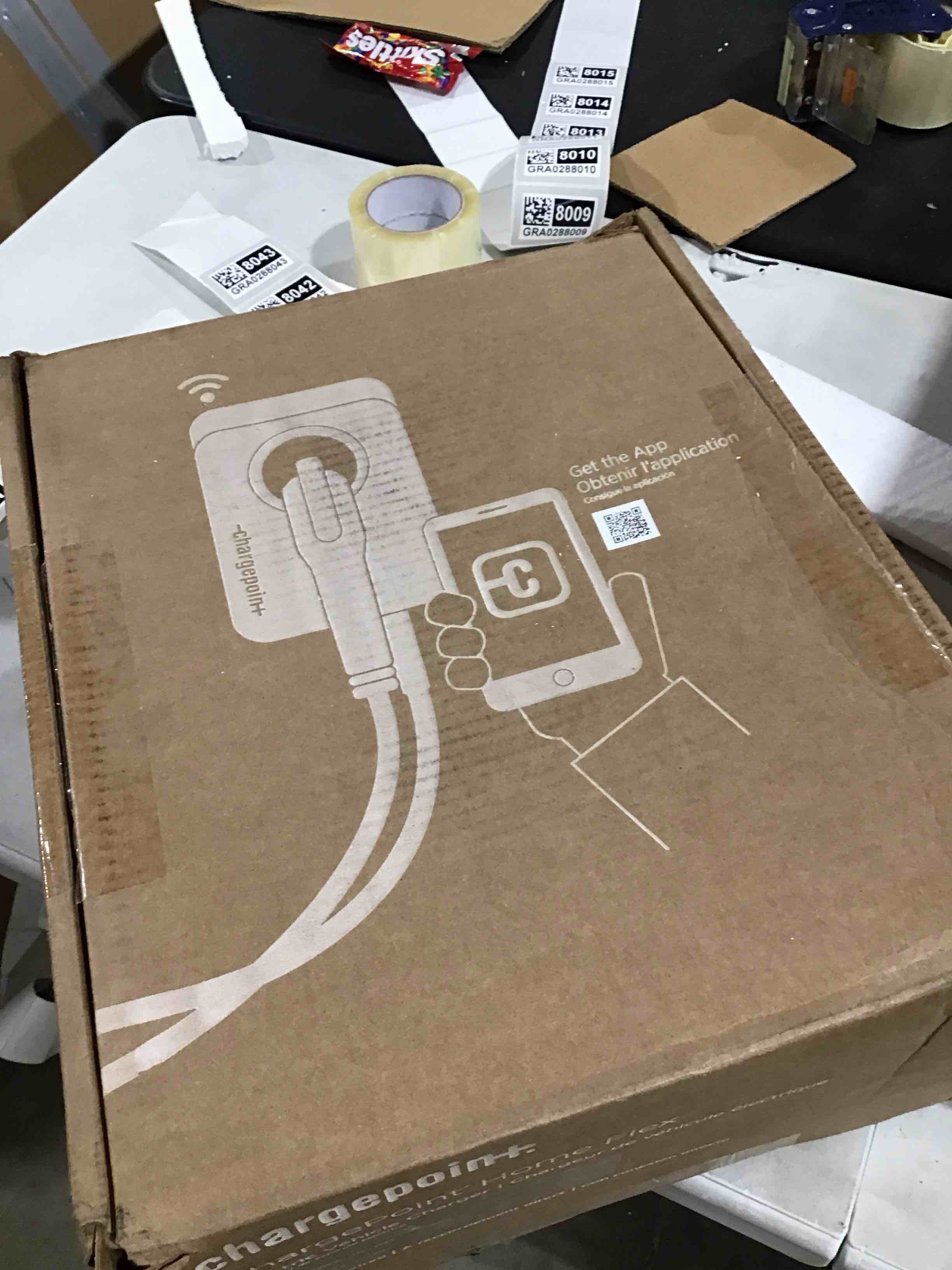 https://s3.amazonaws.com/lotting-images-prod/bidfta/GRA0288031_1738853026052.jpeg