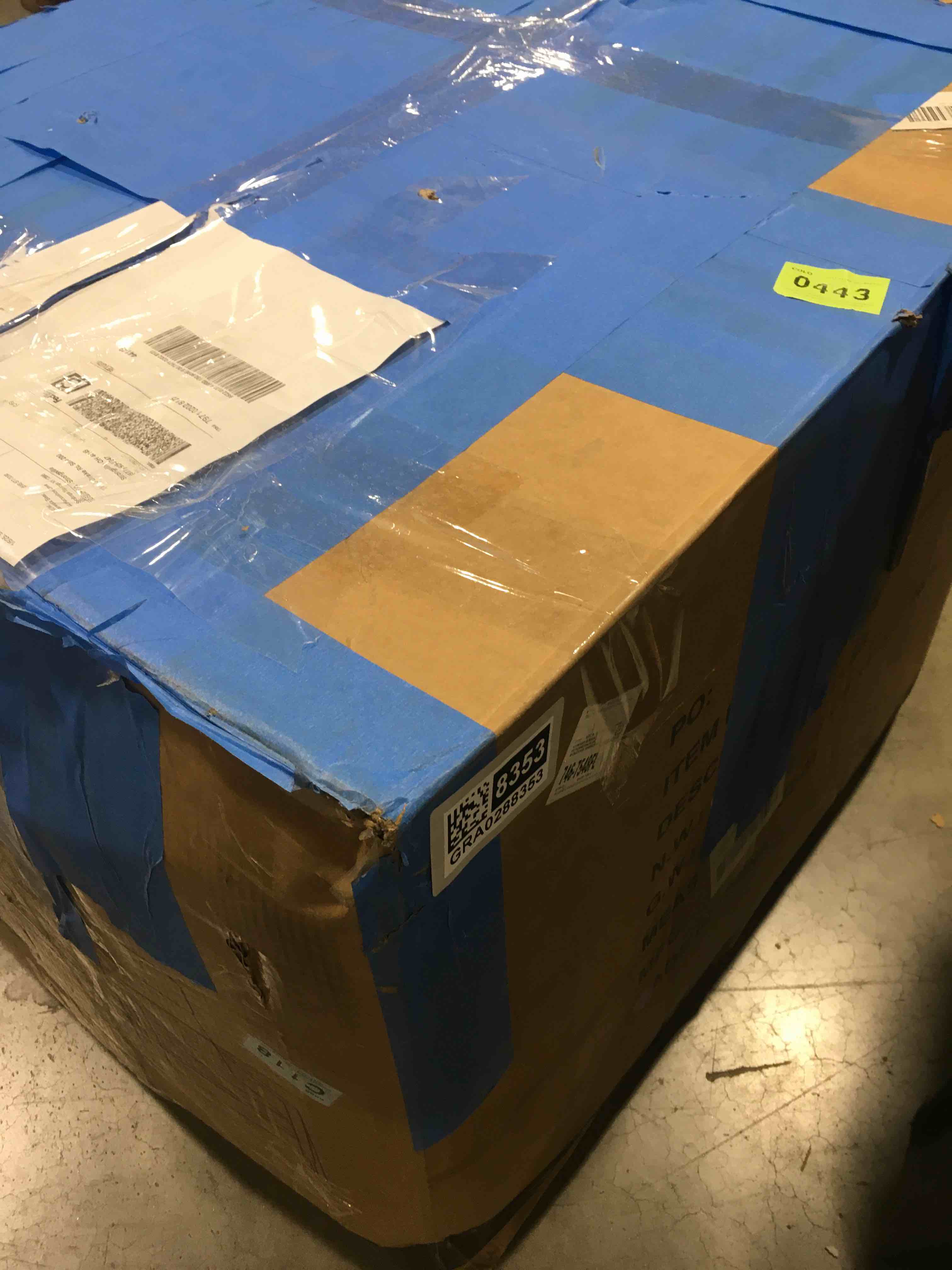 https://s3.amazonaws.com/lotting-images-prod/bidfta/GRA0288353_1738358072918.jpeg