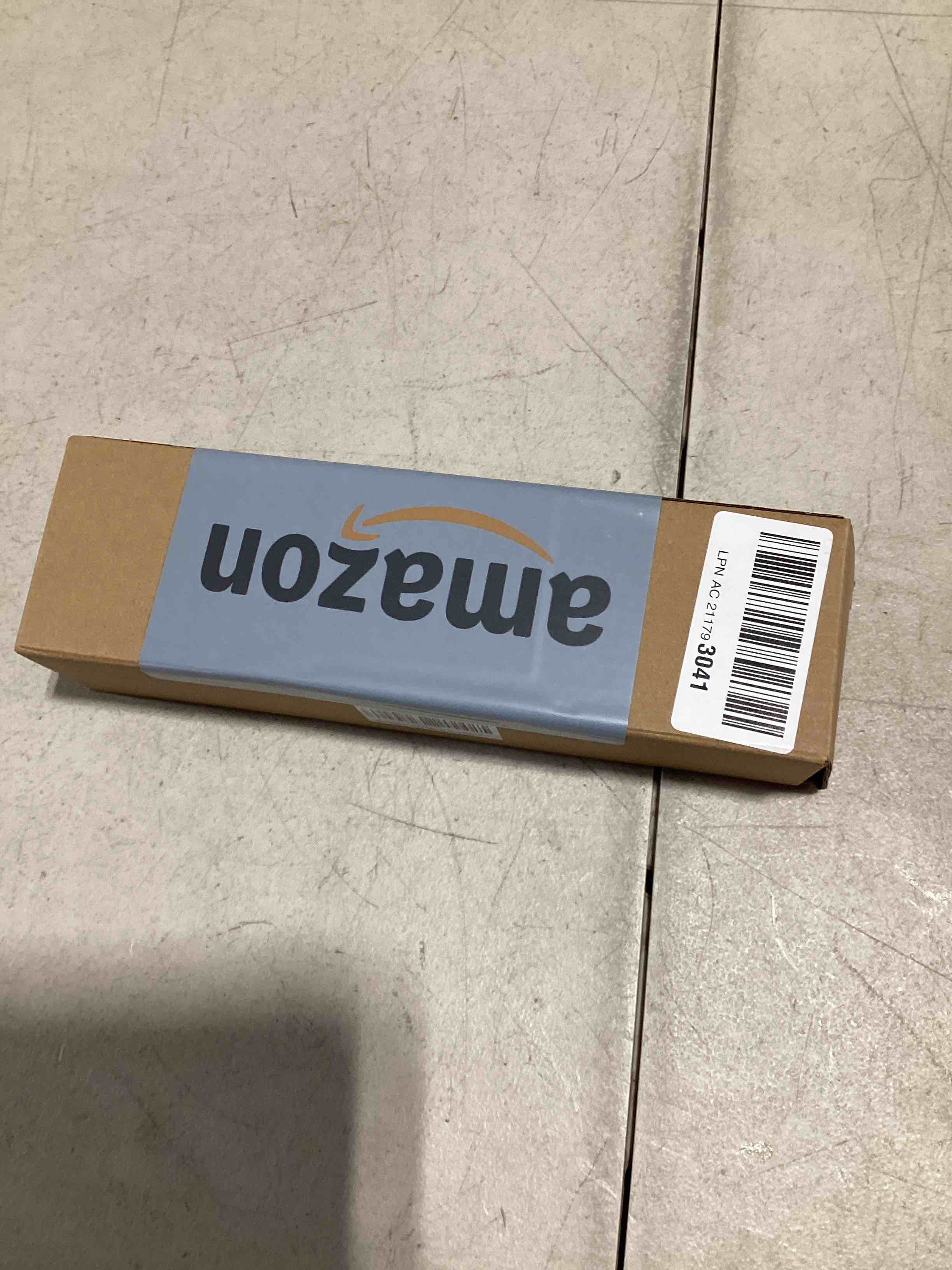 https://s3.amazonaws.com/lotting-images-prod/bidfta/GRA0288533_1738184886936.jpeg