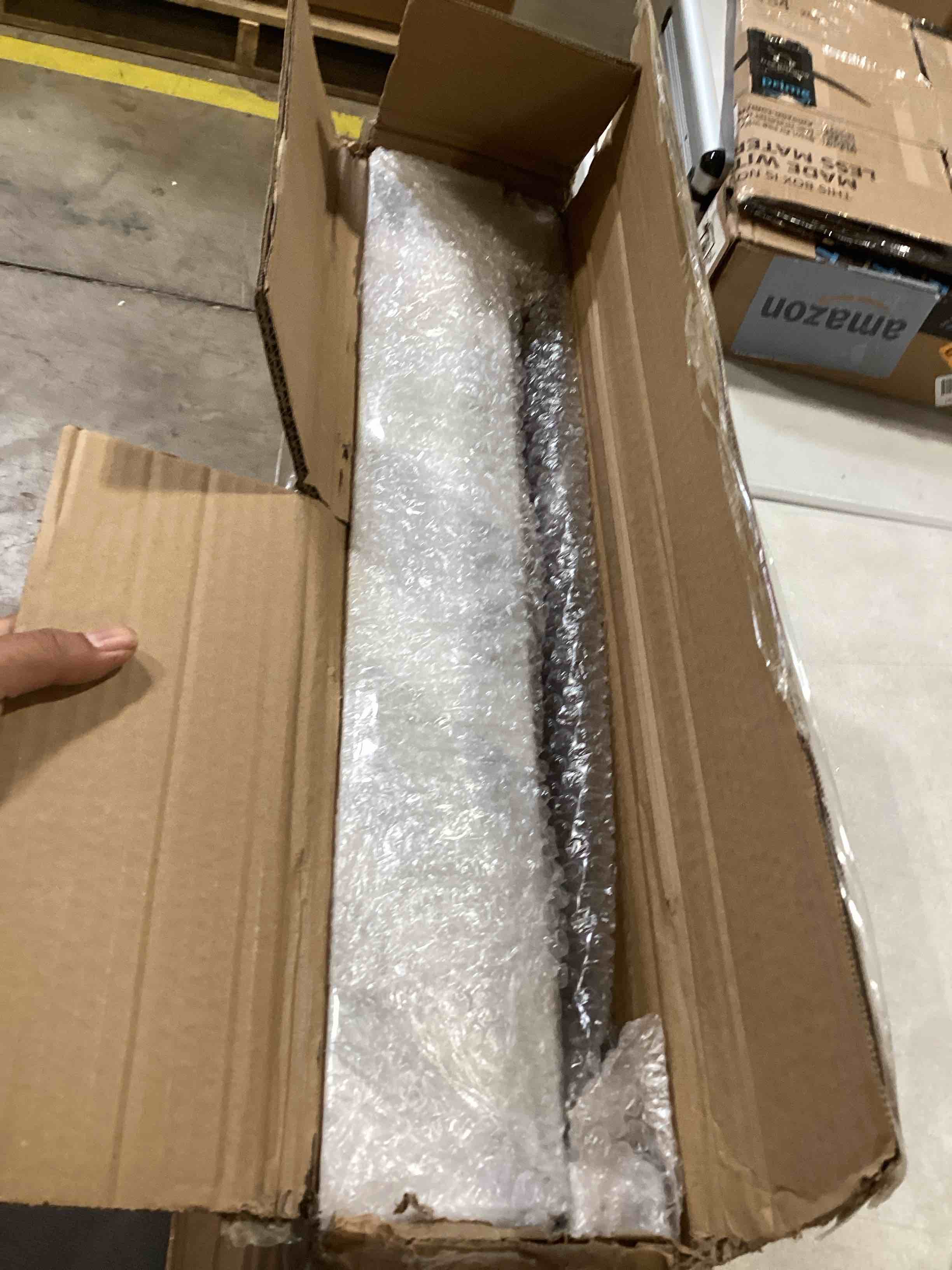 https://s3.amazonaws.com/lotting-images-prod/bidfta/GRA0289436_1731079898276.jpeg