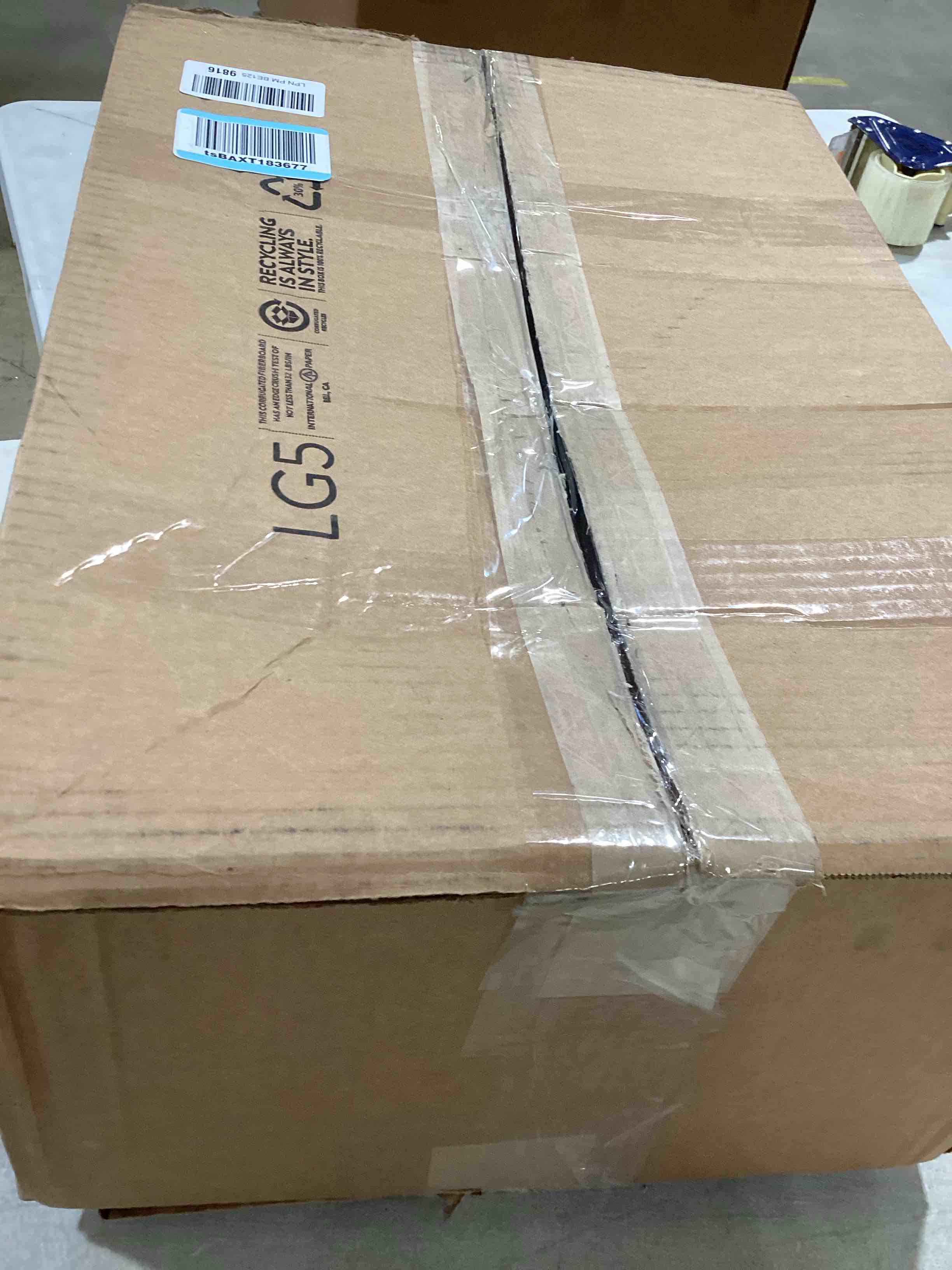 https://s3.amazonaws.com/lotting-images-prod/bidfta/GRA0289742_1730732237981.jpeg