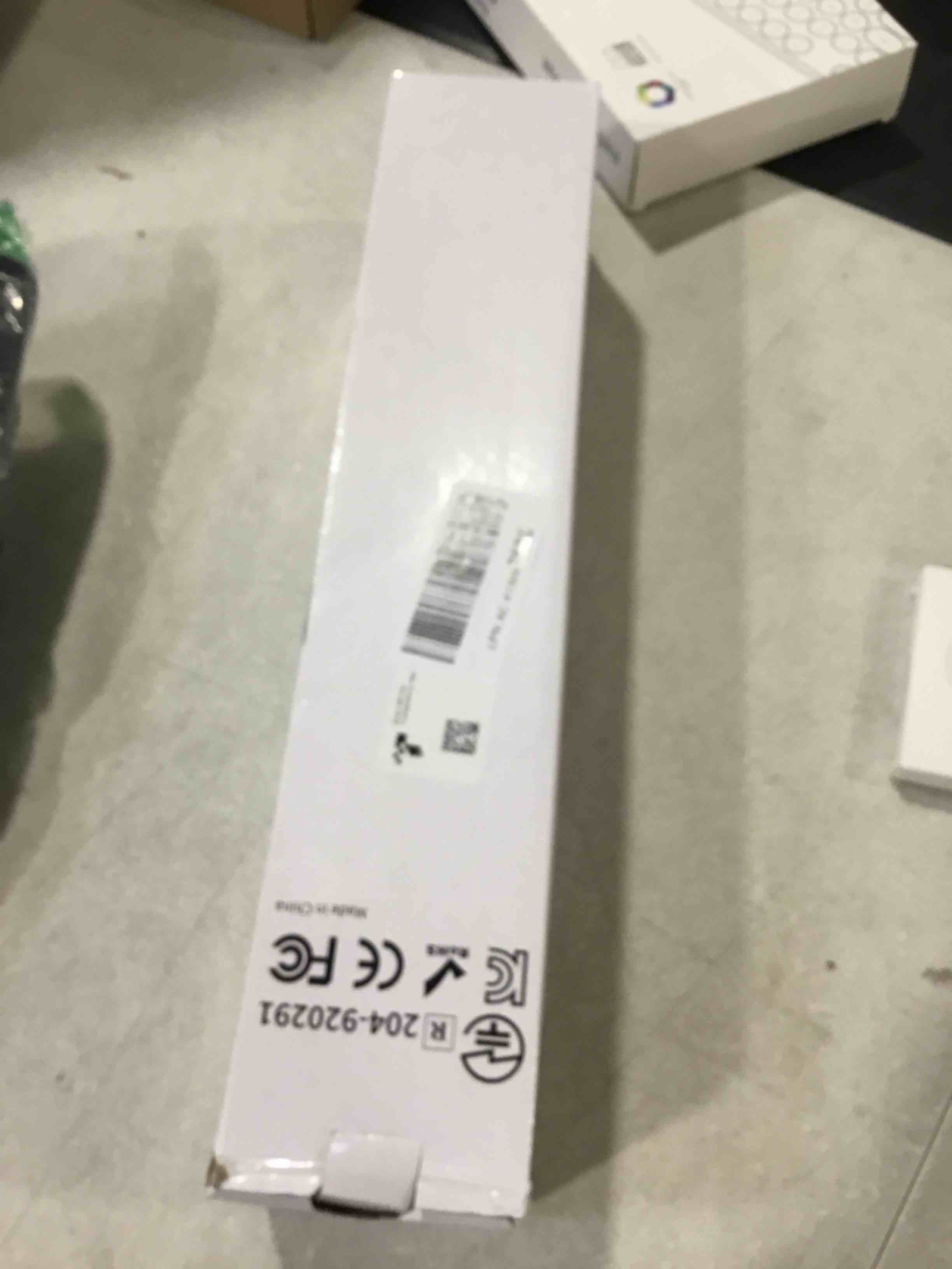 https://s3.amazonaws.com/lotting-images-prod/bidfta/GRA0290806_1733415309780.jpeg