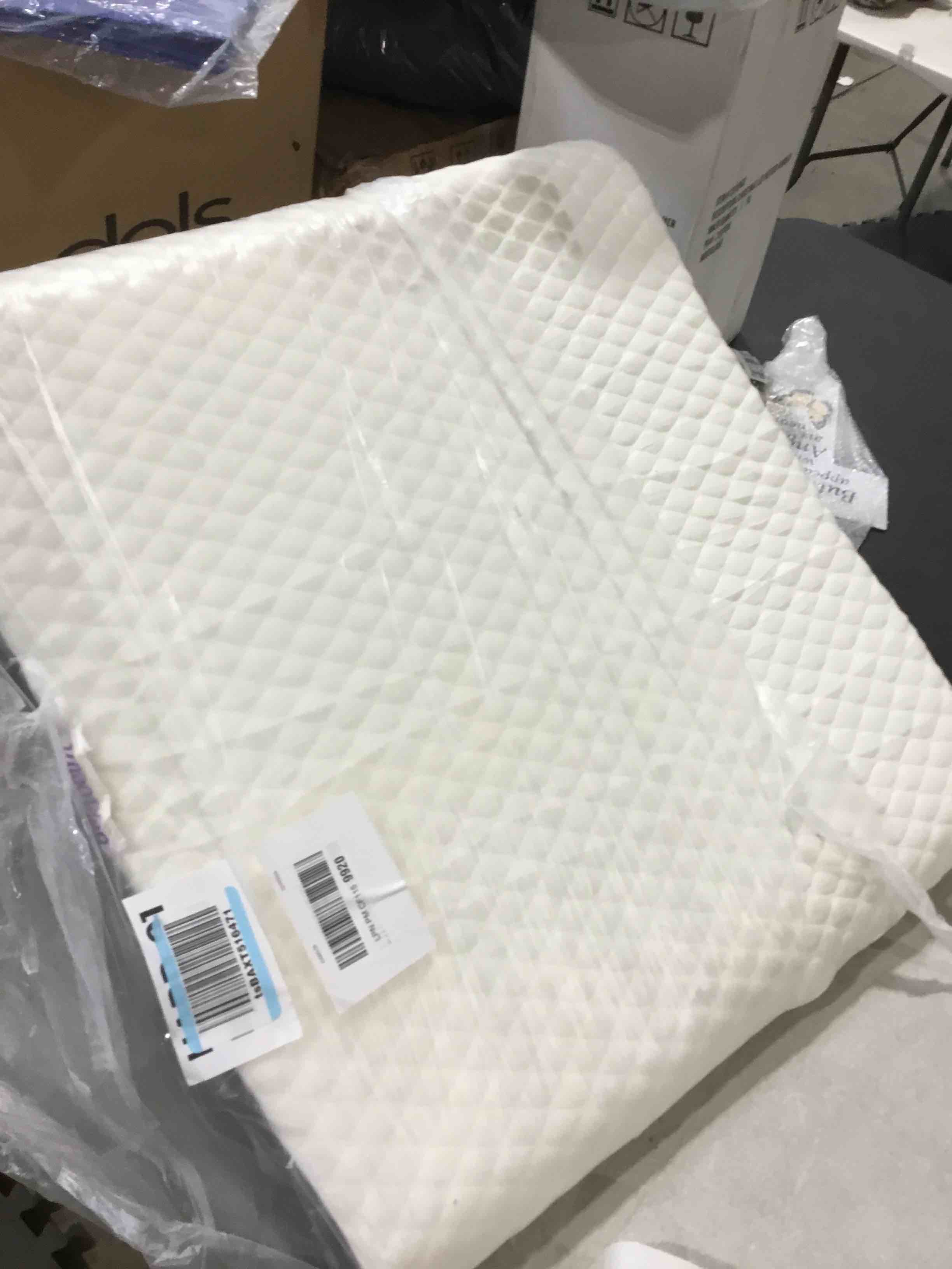 https://s3.amazonaws.com/lotting-images-prod/bidfta/GRA0290858_1733412195703.jpeg