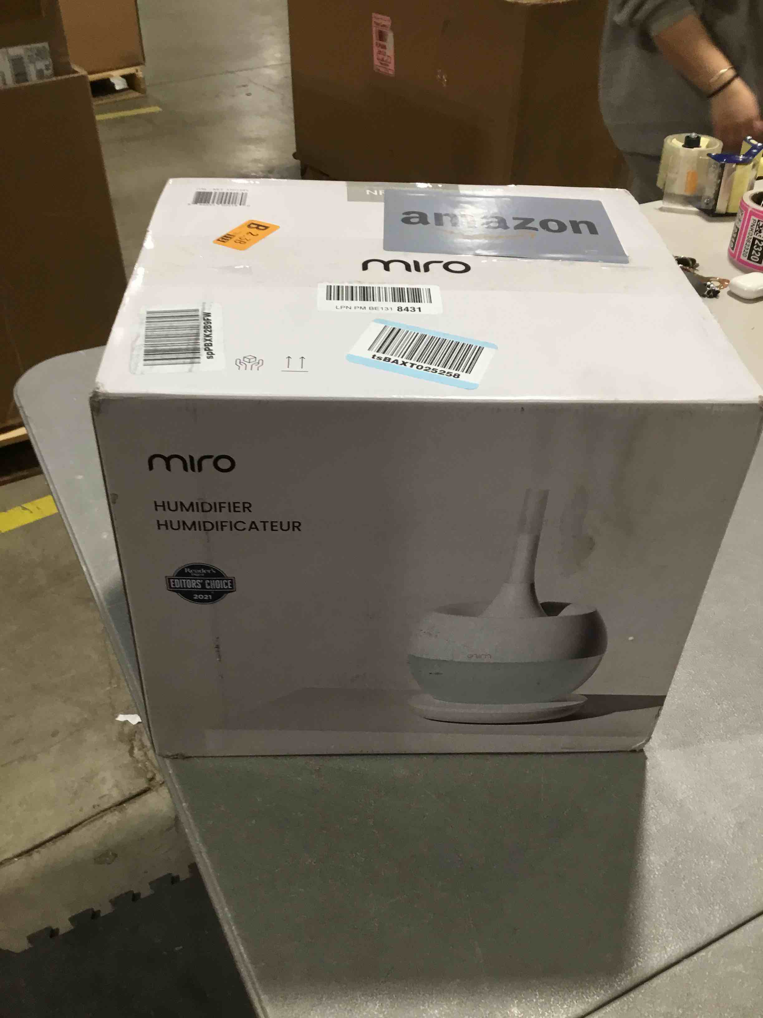 https://s3.amazonaws.com/lotting-images-prod/bidfta/GRA0292423_1733756313179.jpeg