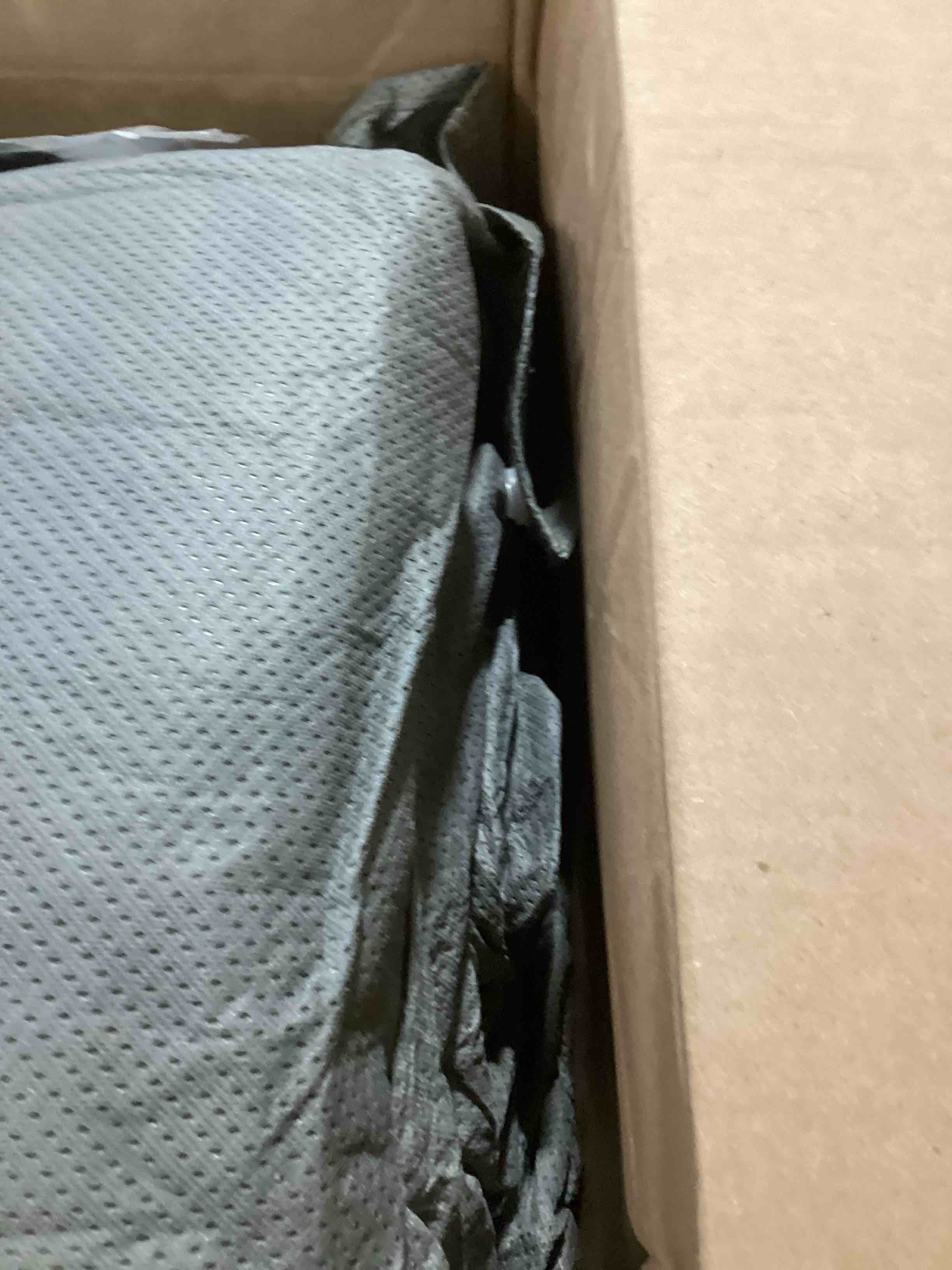 https://s3.amazonaws.com/lotting-images-prod/bidfta/GRA0292910_1733233594077.jpeg