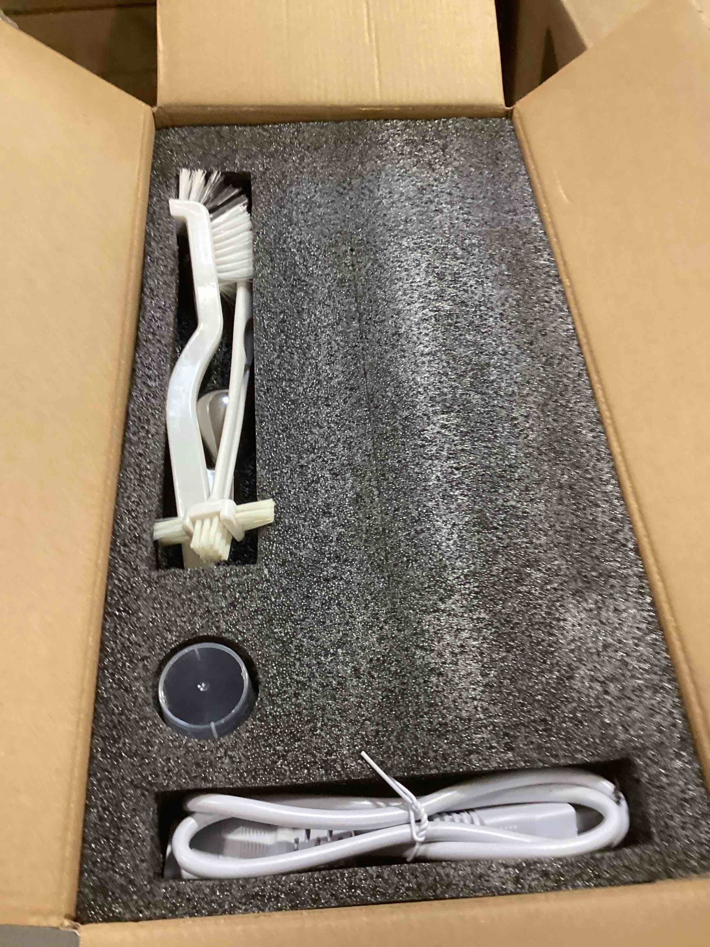 https://s3.amazonaws.com/lotting-images-prod/bidfta/GRA0293017_1733159880518.jpeg