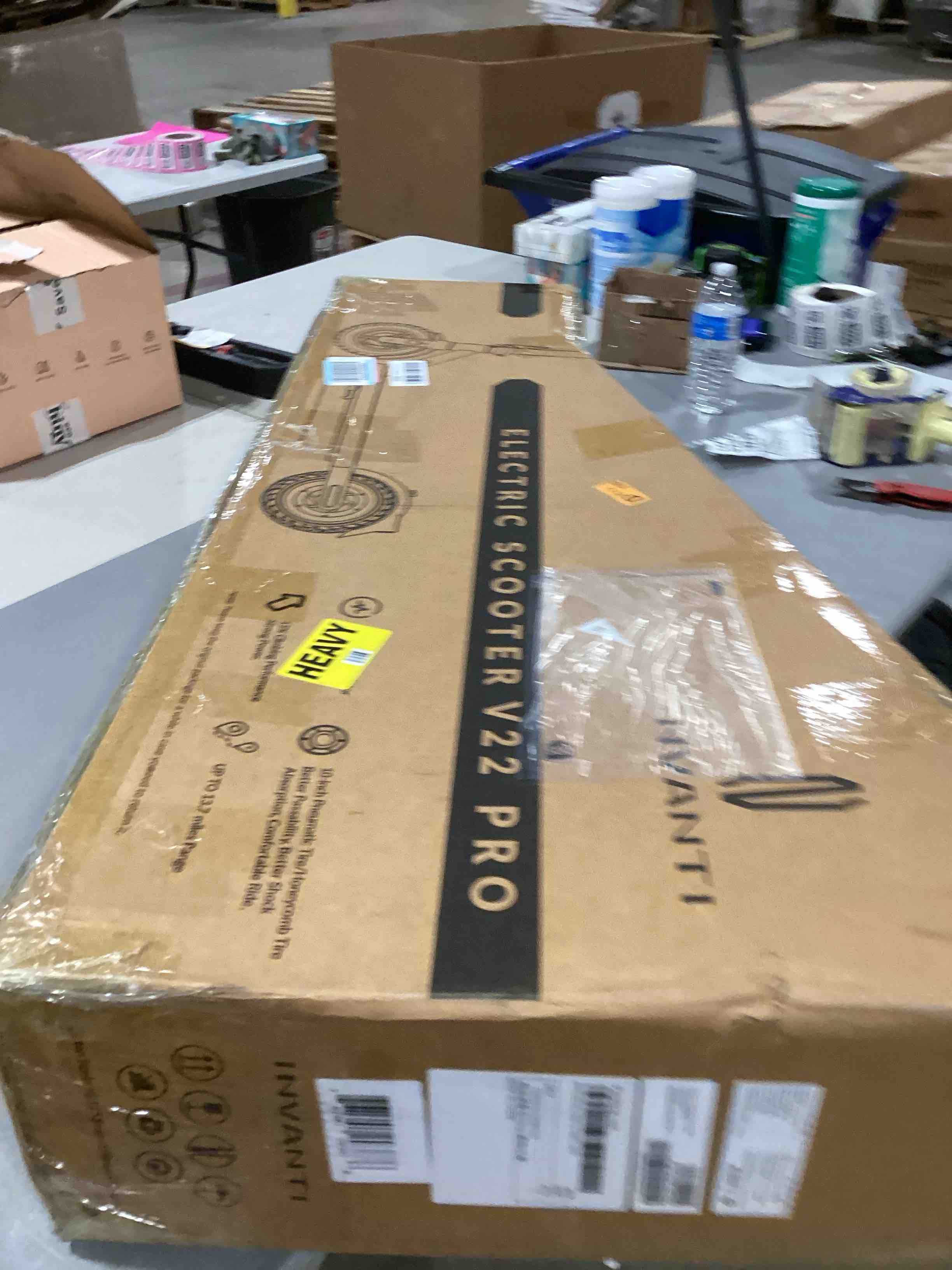 https://s3.amazonaws.com/lotting-images-prod/bidfta/GRA0293104_1733142810800.jpeg