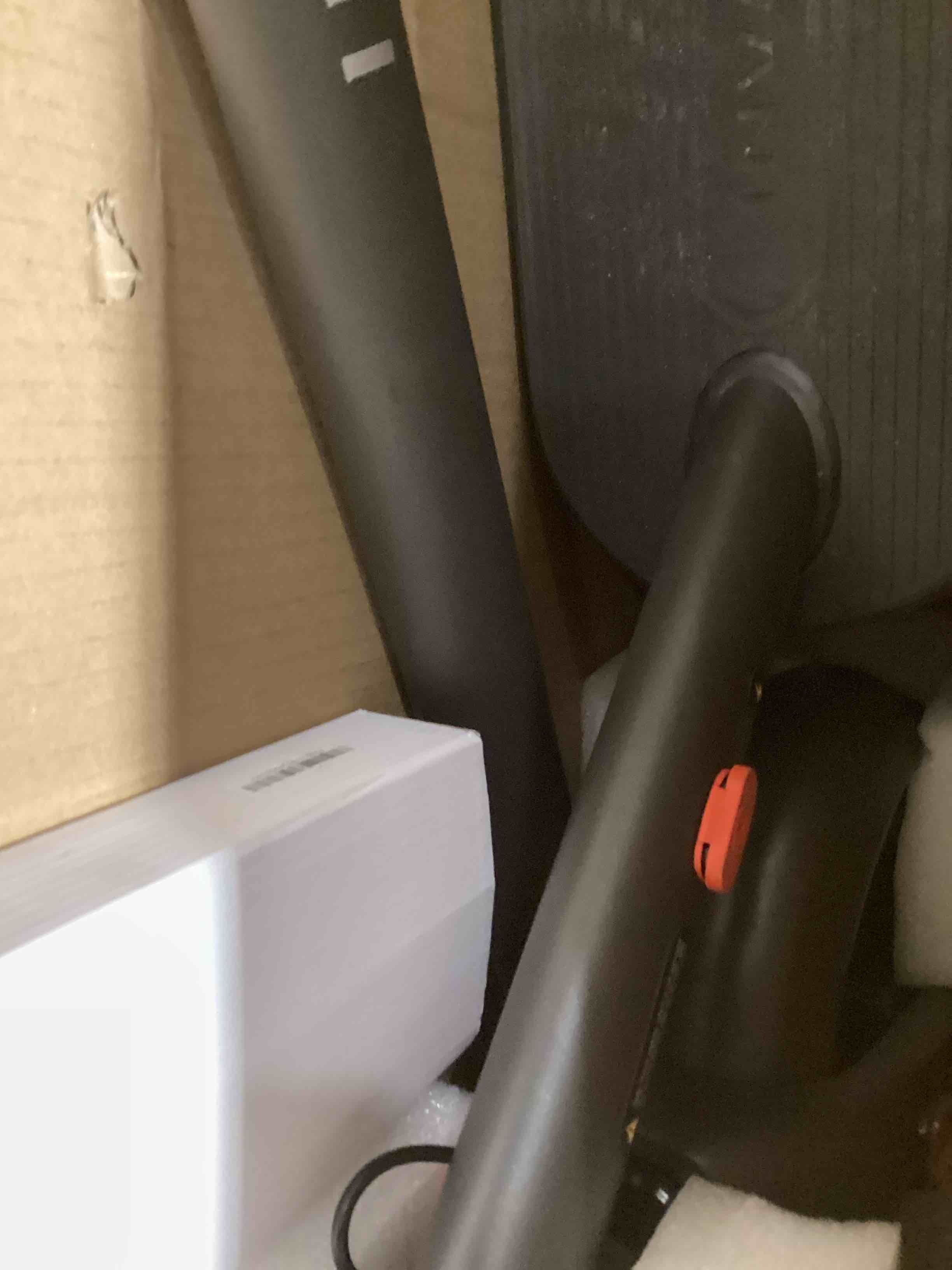 https://s3.amazonaws.com/lotting-images-prod/bidfta/GRA0293104_1733142882797.jpeg