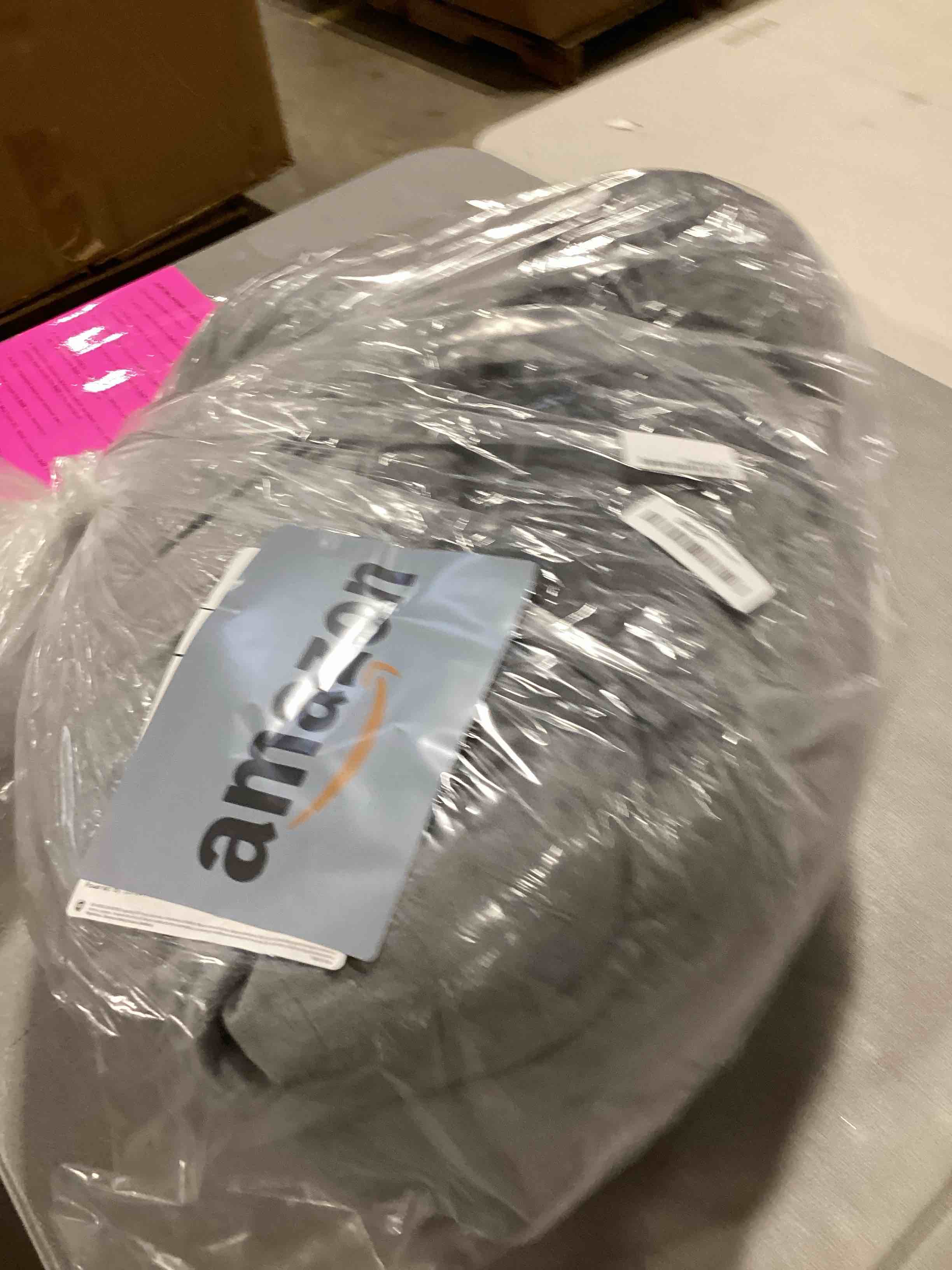 https://s3.amazonaws.com/lotting-images-prod/bidfta/GRA0293619_1732289818307.jpeg