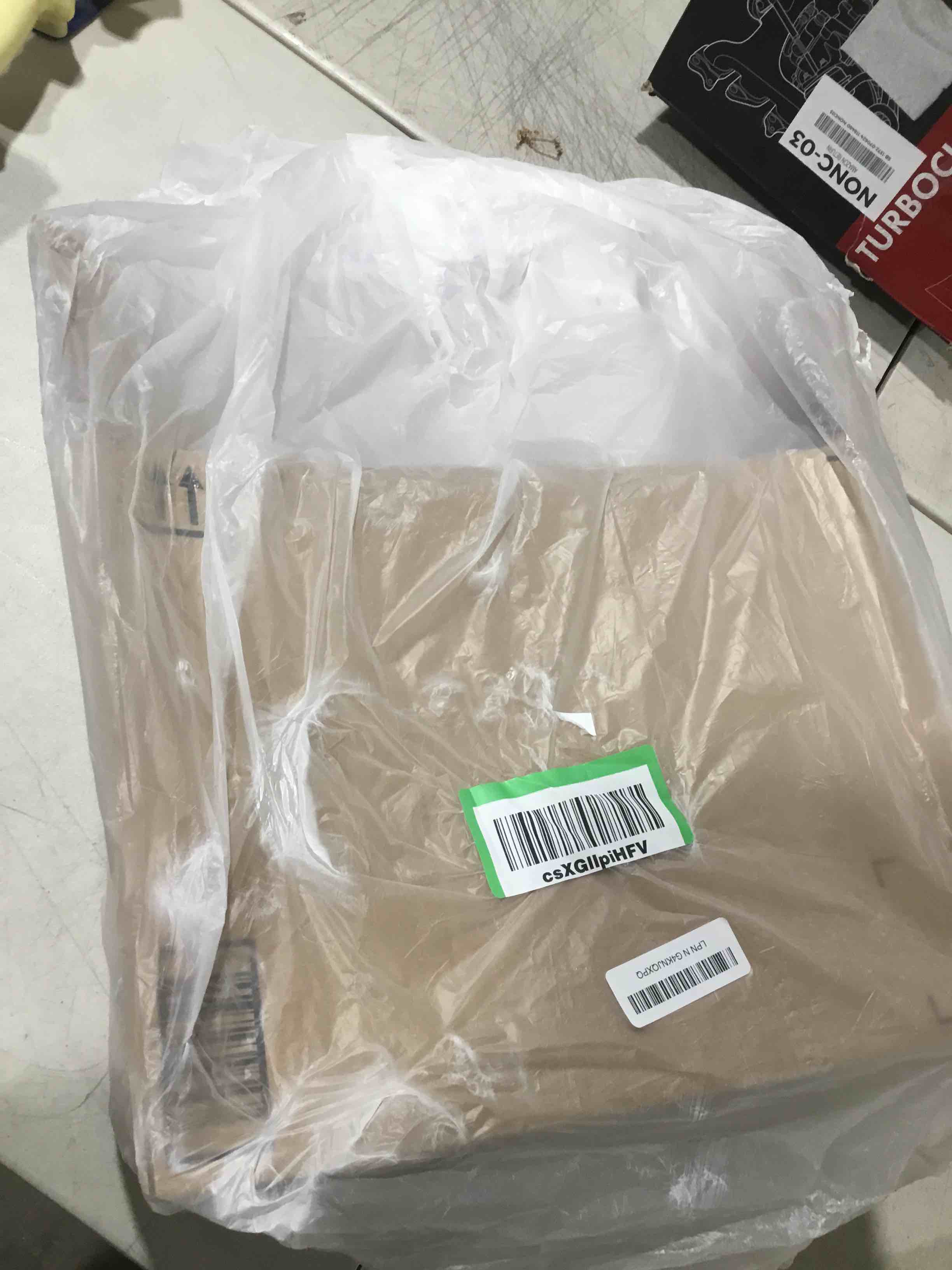 https://s3.amazonaws.com/lotting-images-prod/bidfta/GRA0294009_1730723163658.jpeg