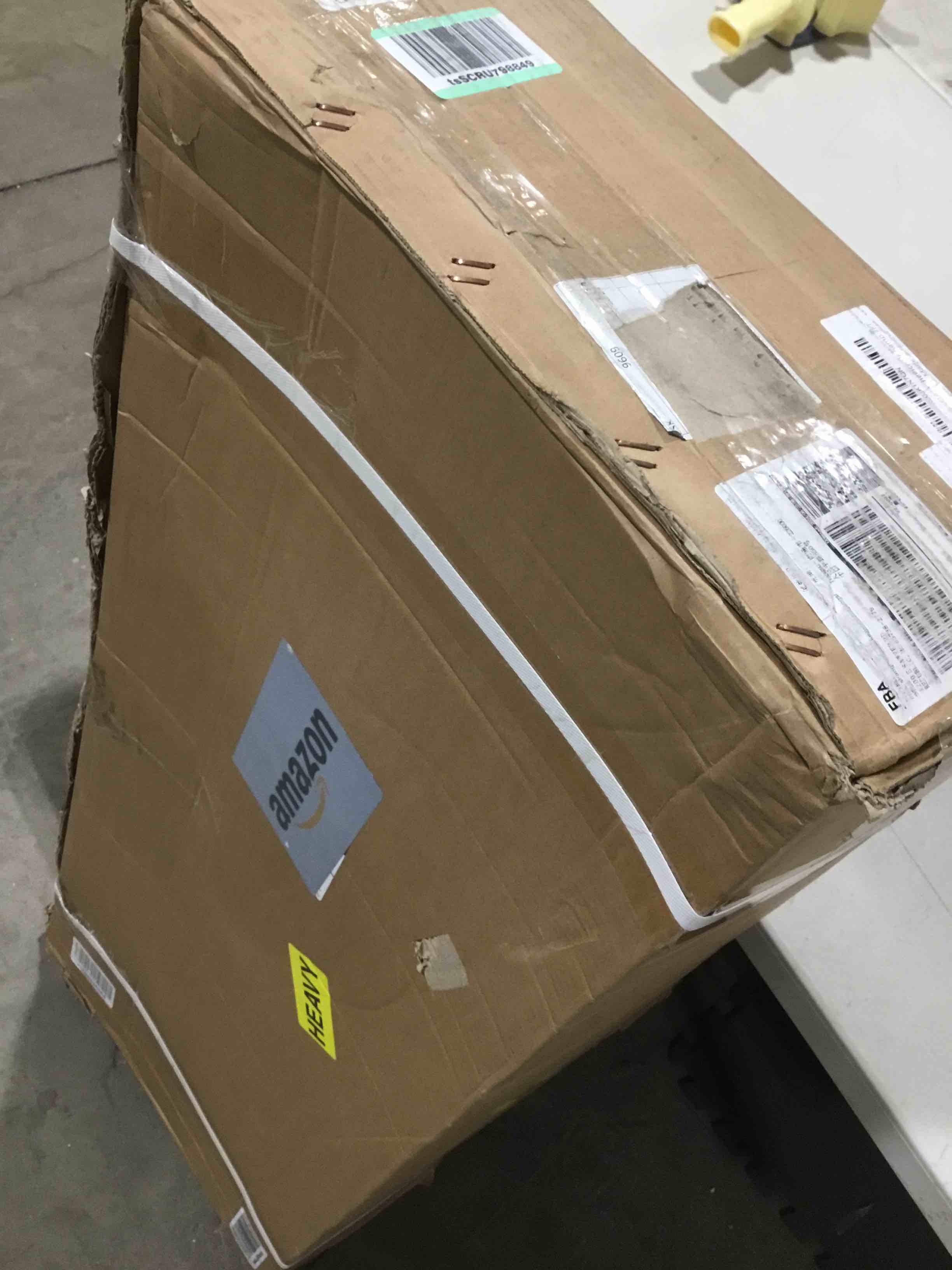 https://s3.amazonaws.com/lotting-images-prod/bidfta/GRA0294011_1730722125954.jpeg