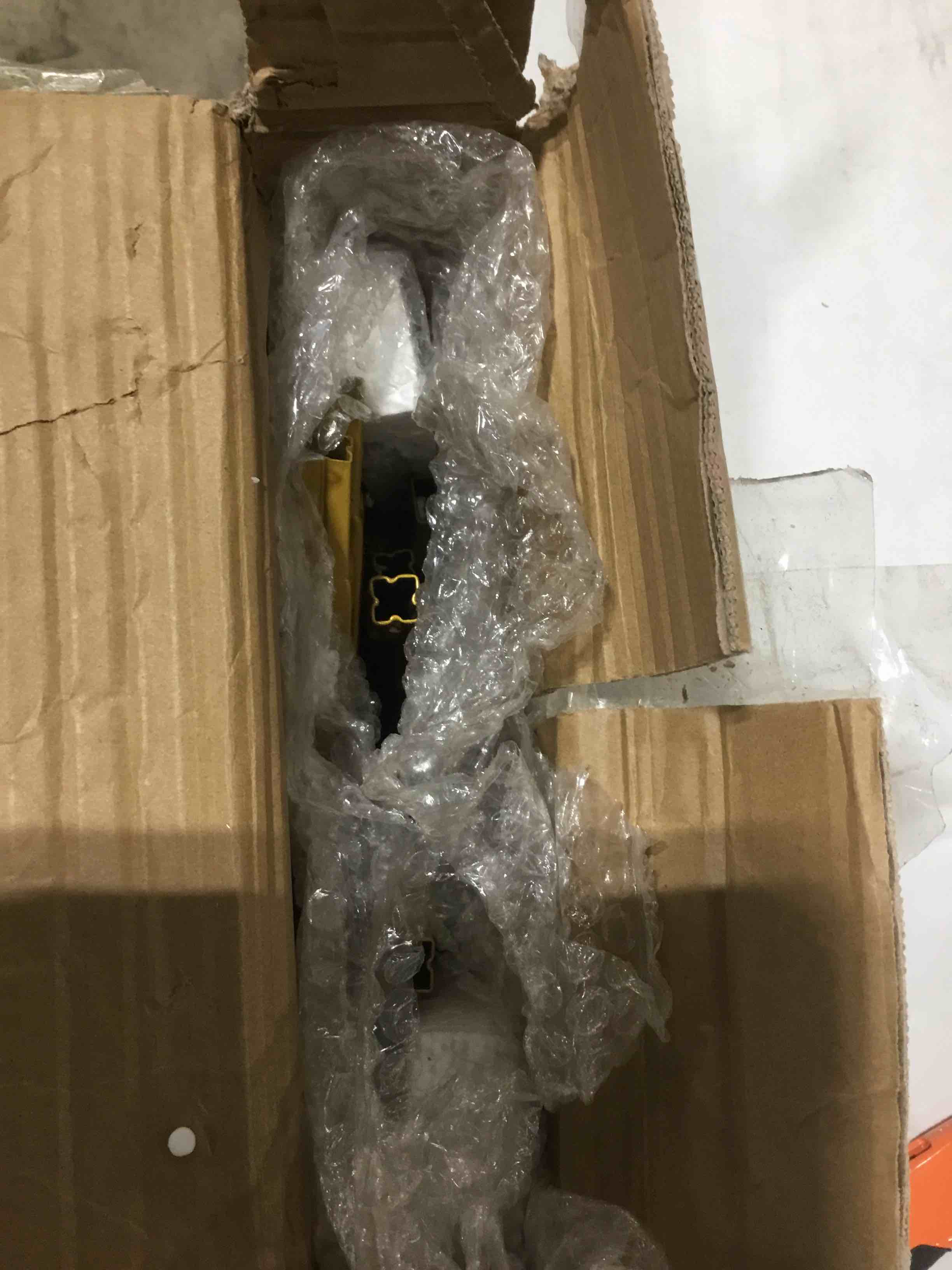 https://s3.amazonaws.com/lotting-images-prod/bidfta/GRA0294139_1730373666490.jpeg