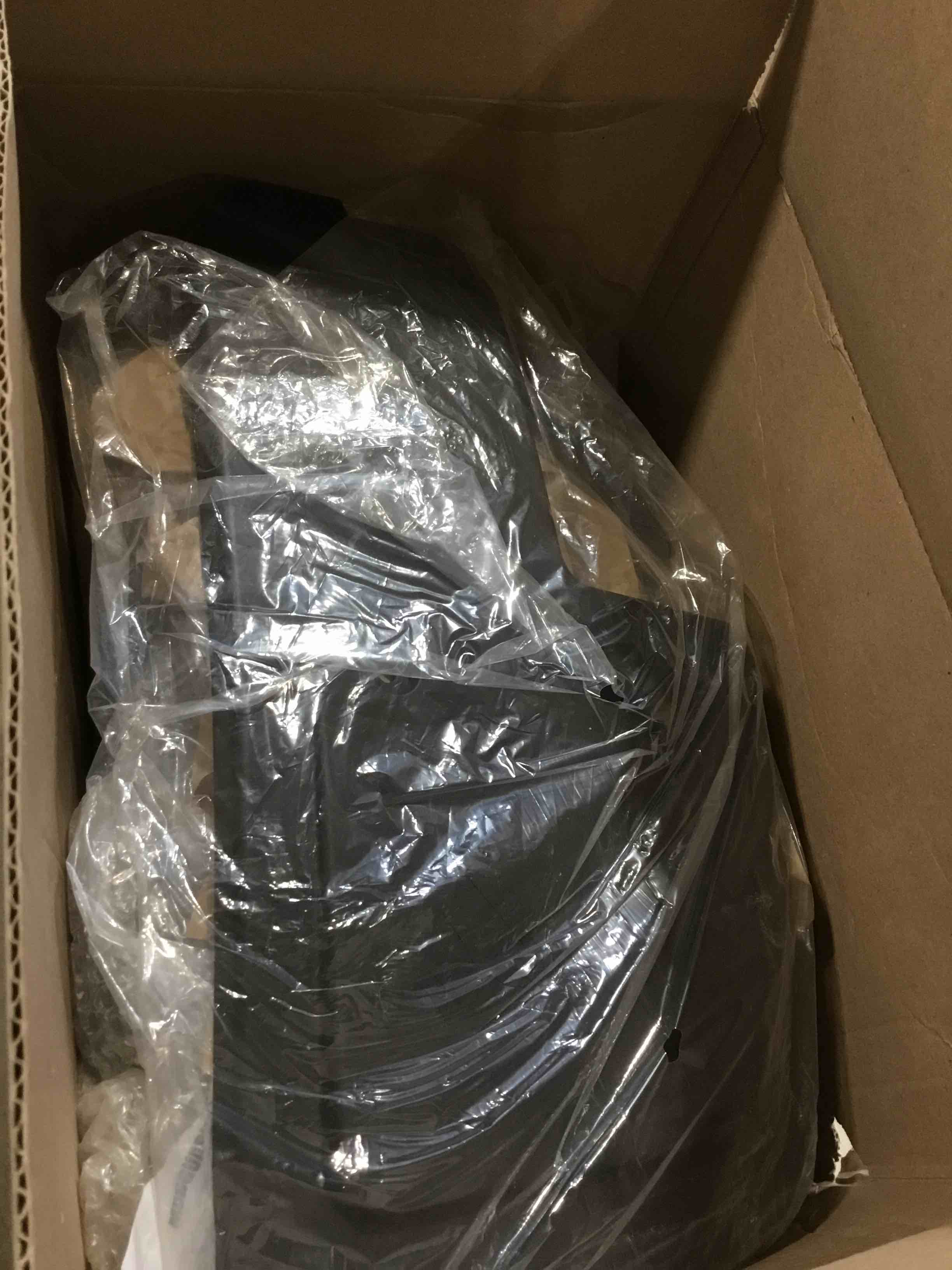 https://s3.amazonaws.com/lotting-images-prod/bidfta/GRA0294190_1730306501876.jpeg