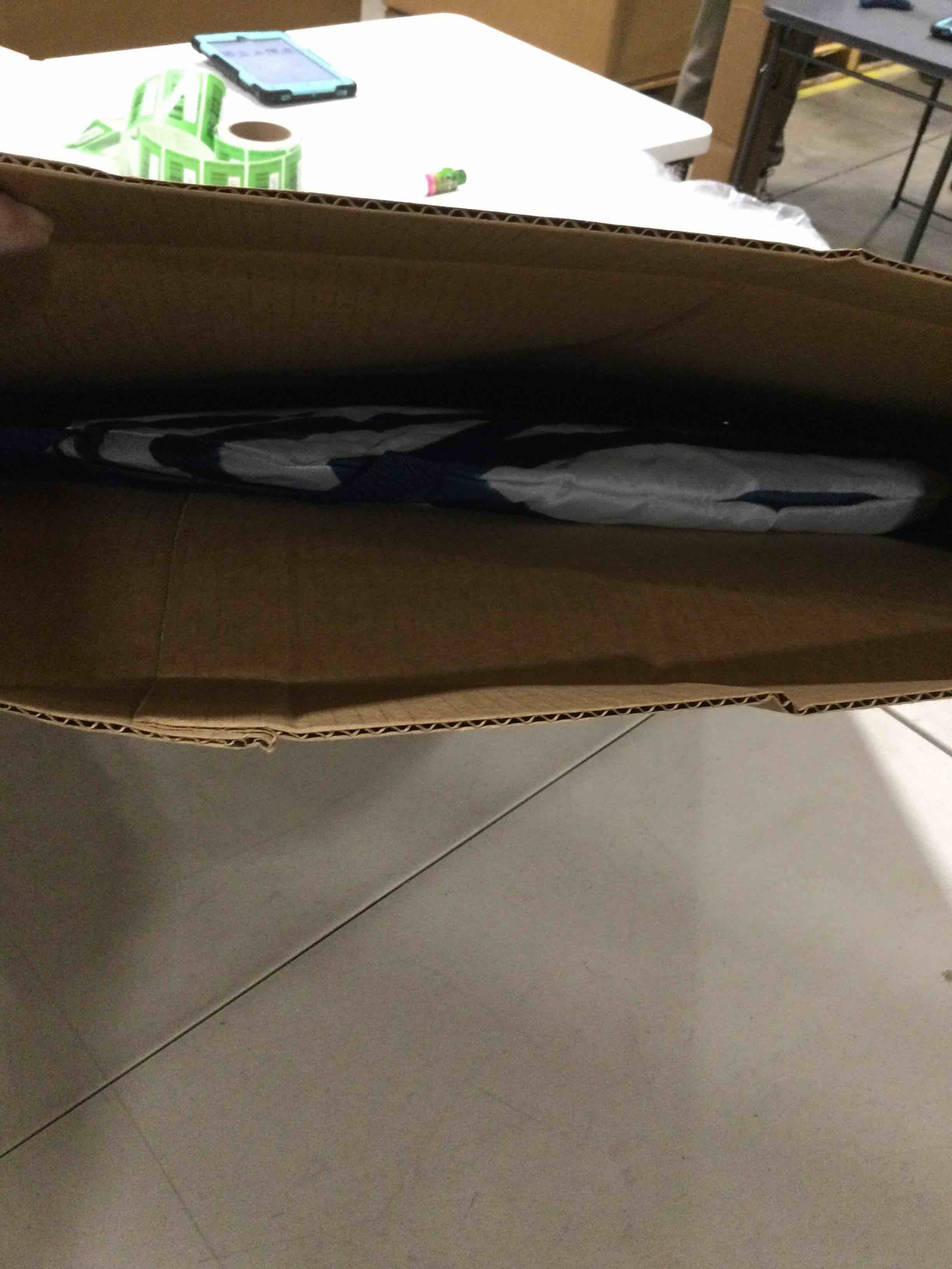 https://s3.amazonaws.com/lotting-images-prod/bidfta/GRA0295283_1728651099637.jpeg