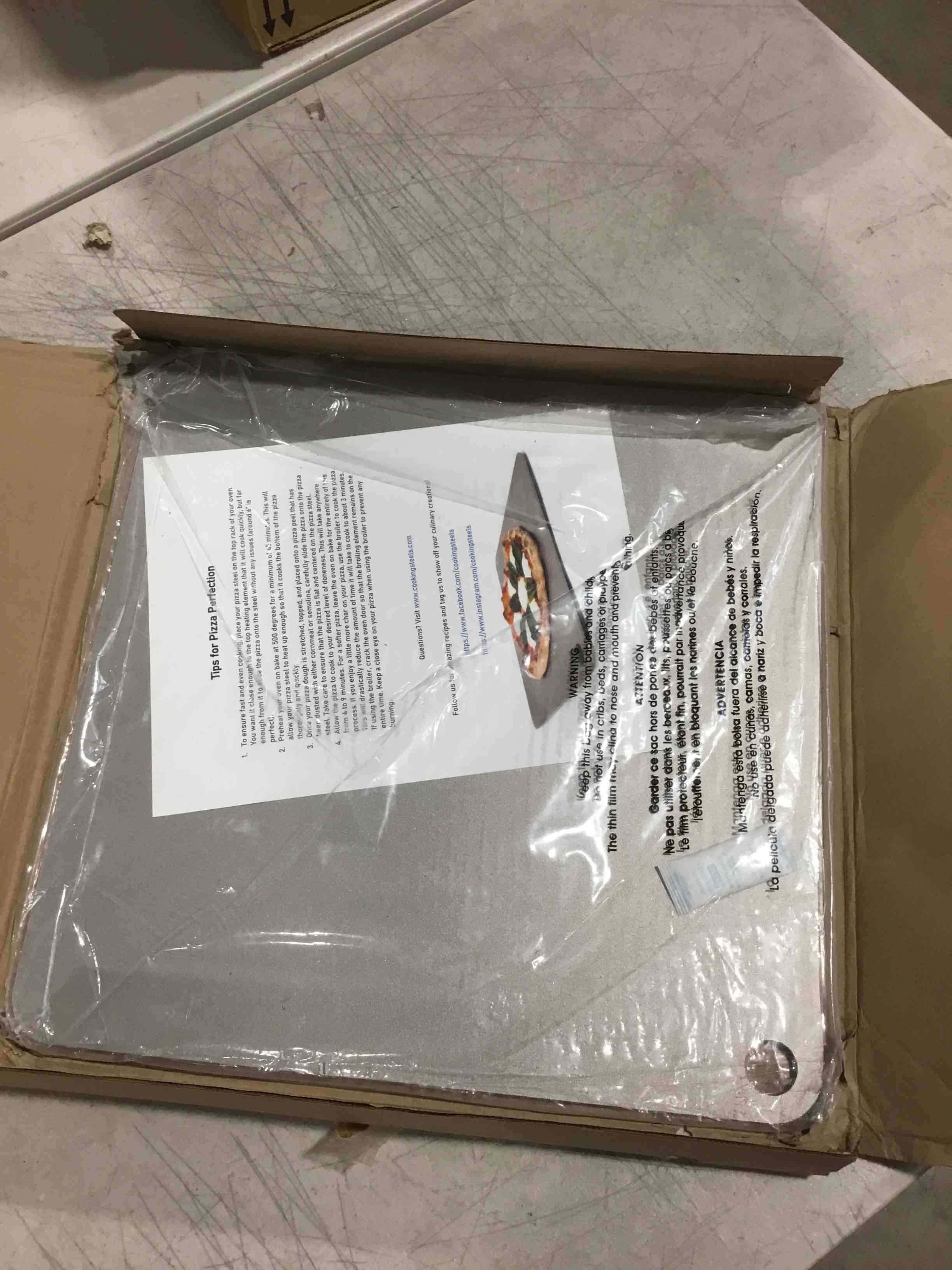 https://s3.amazonaws.com/lotting-images-prod/bidfta/GRA0296537_1735242506040.jpeg