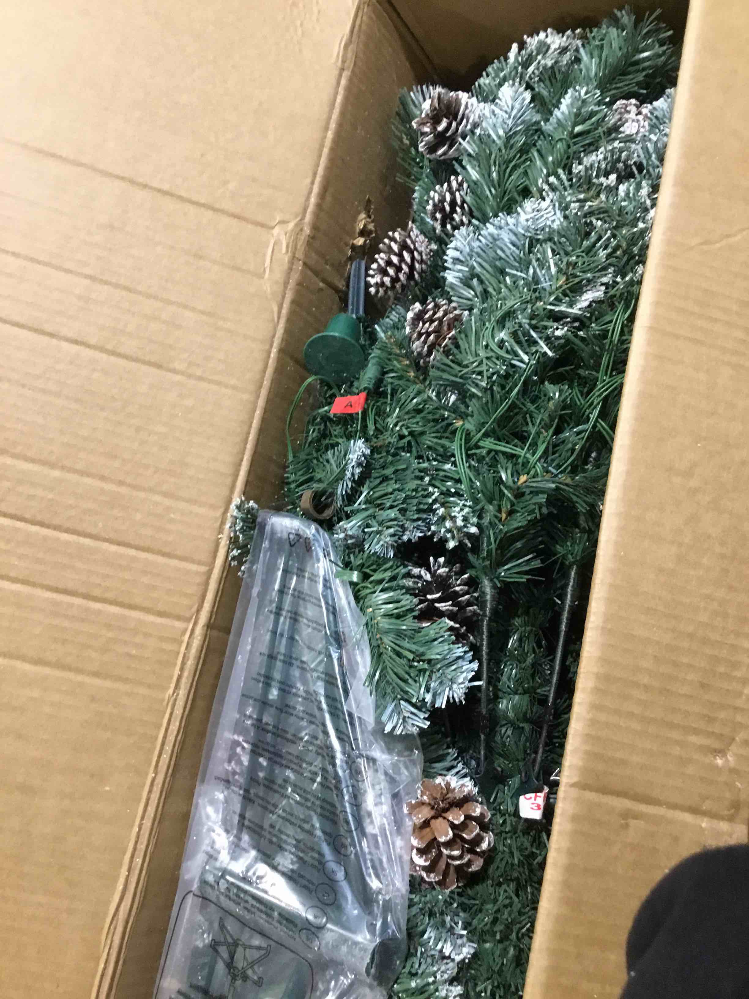 https://s3.amazonaws.com/lotting-images-prod/bidfta/GRA0296591_1735236934377.jpeg
