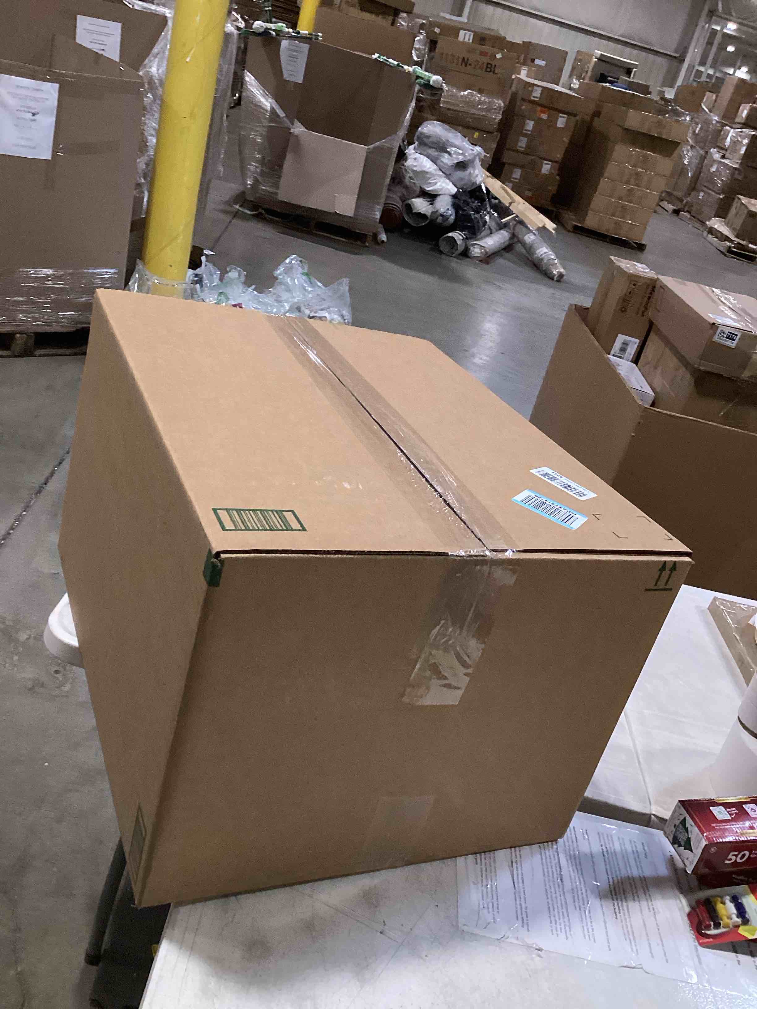 https://s3.amazonaws.com/lotting-images-prod/bidfta/GRA0297172_1734461840697.jpeg
