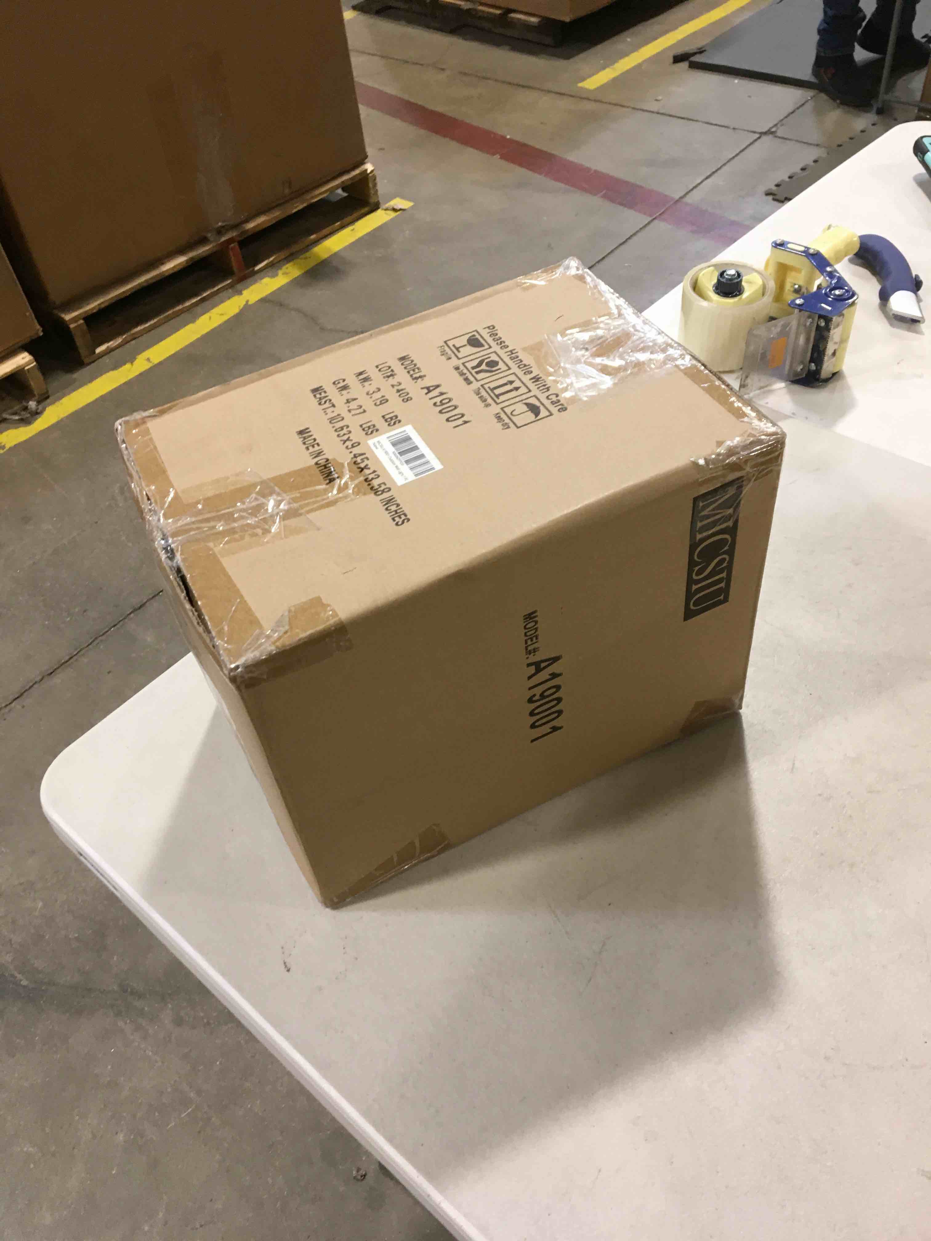 https://s3.amazonaws.com/lotting-images-prod/bidfta/GRA0300094_1731091012548.jpeg