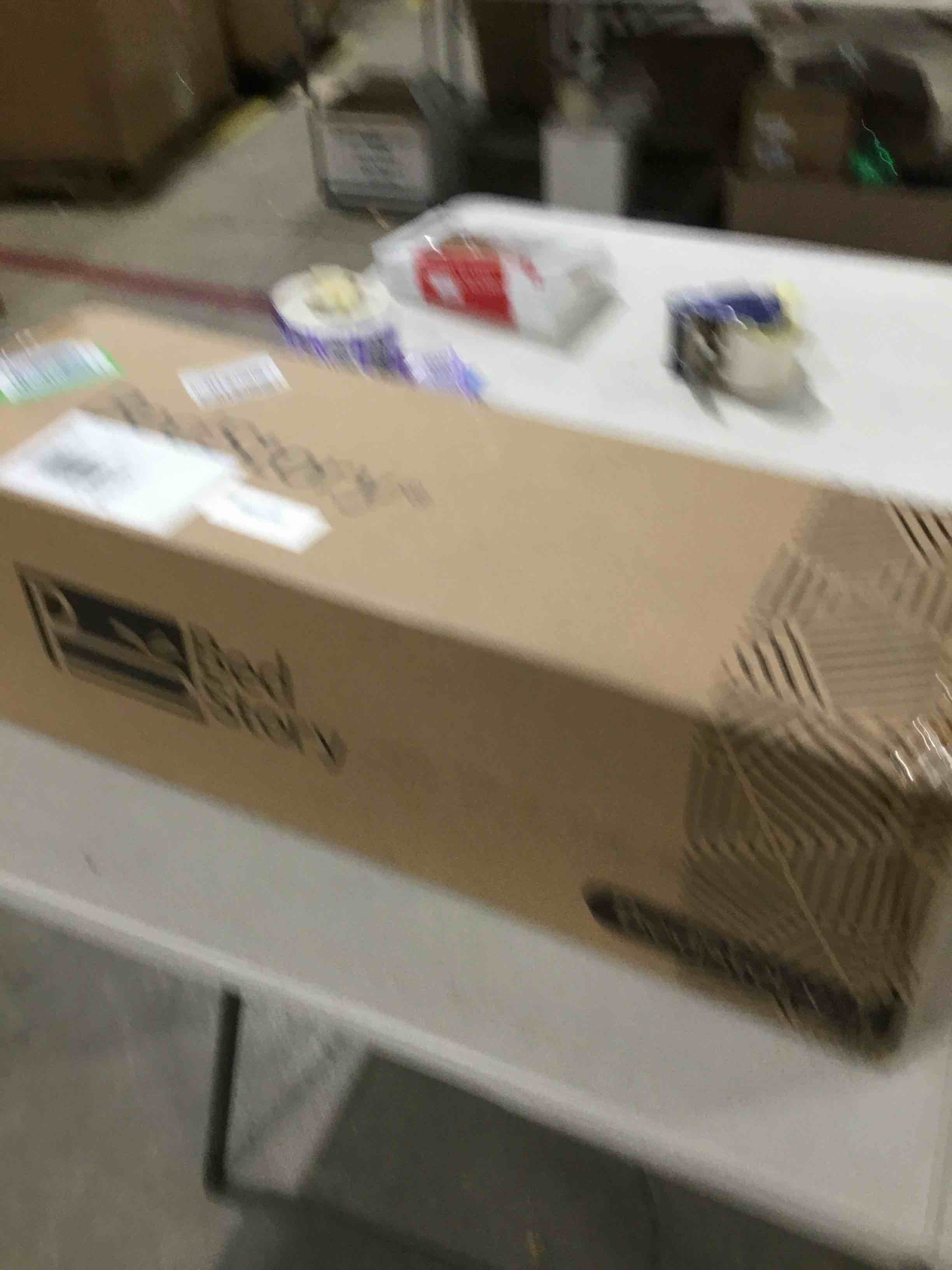 https://s3.amazonaws.com/lotting-images-prod/bidfta/GRA0300489_1730397693877.jpeg