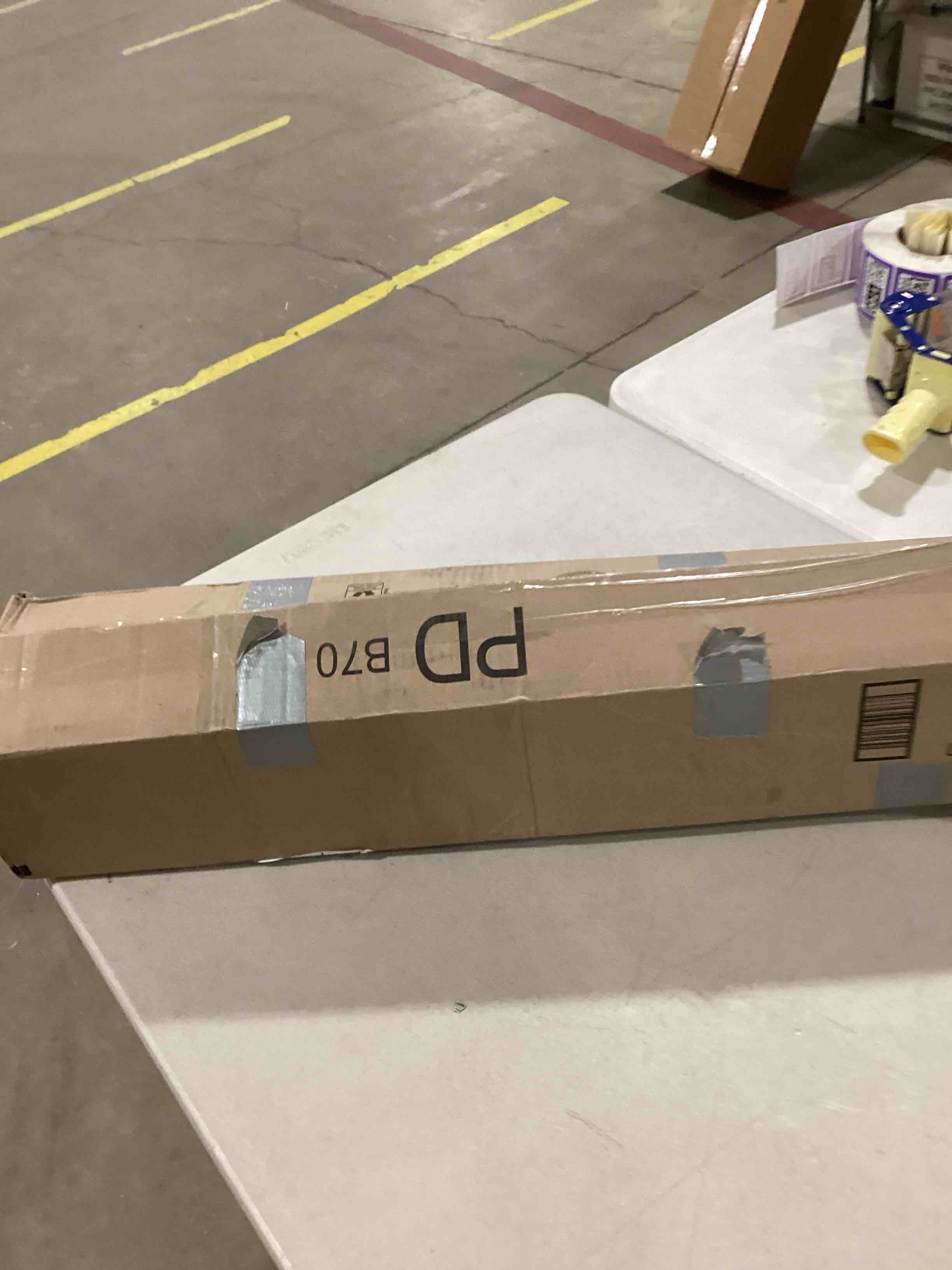 https://s3.amazonaws.com/lotting-images-prod/bidfta/GRA0300656_1730288275716.jpeg