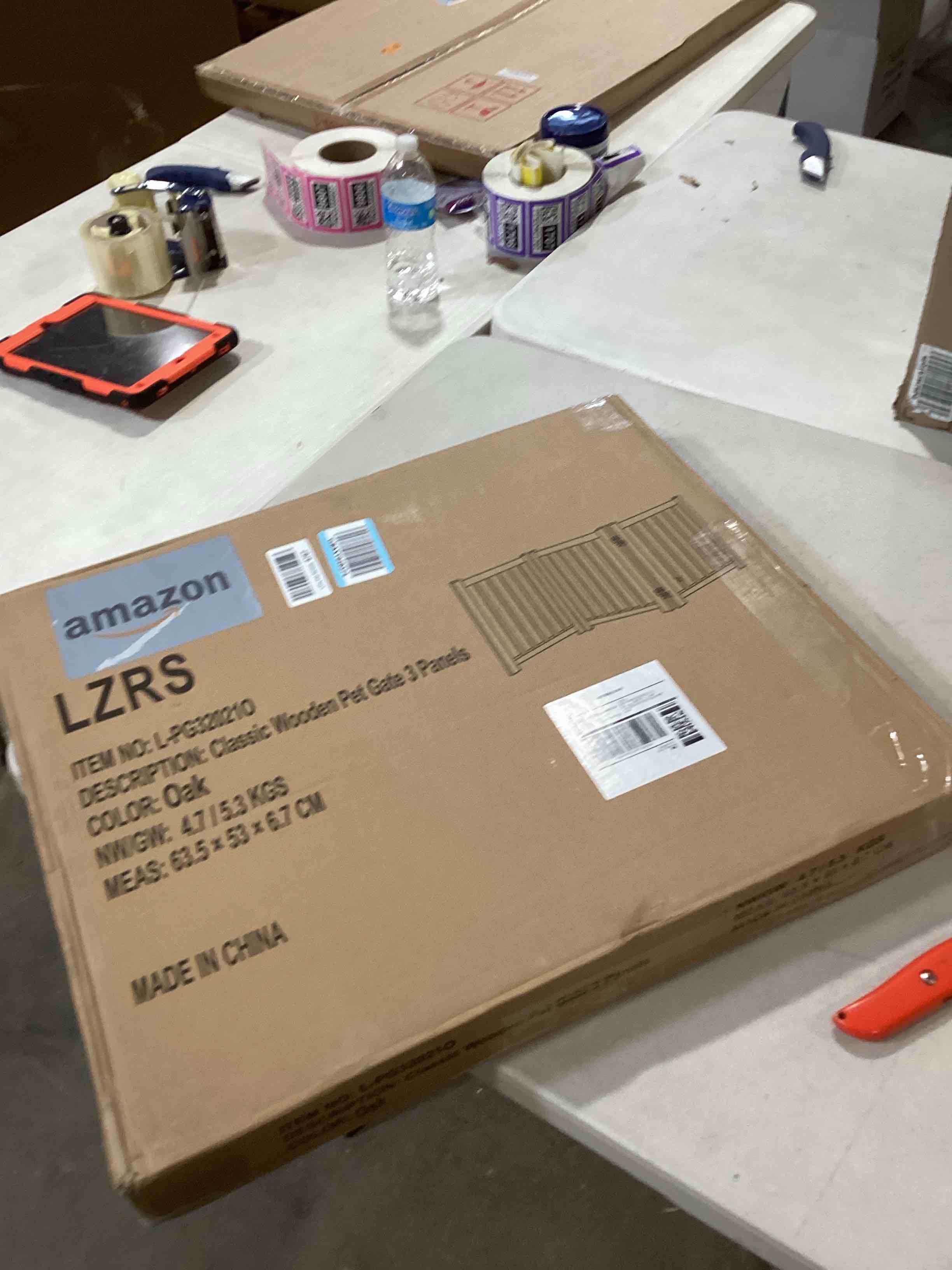 LZRS Solid Hardwood Freestanding Pet Gate,Wooden Dog Gates for Doorways,Nature Wood Dog Gates for The House,Dog Gate for Stairs,Freestanding Indoor Gate Safety Fence,Oak,24" Height-3 Panels