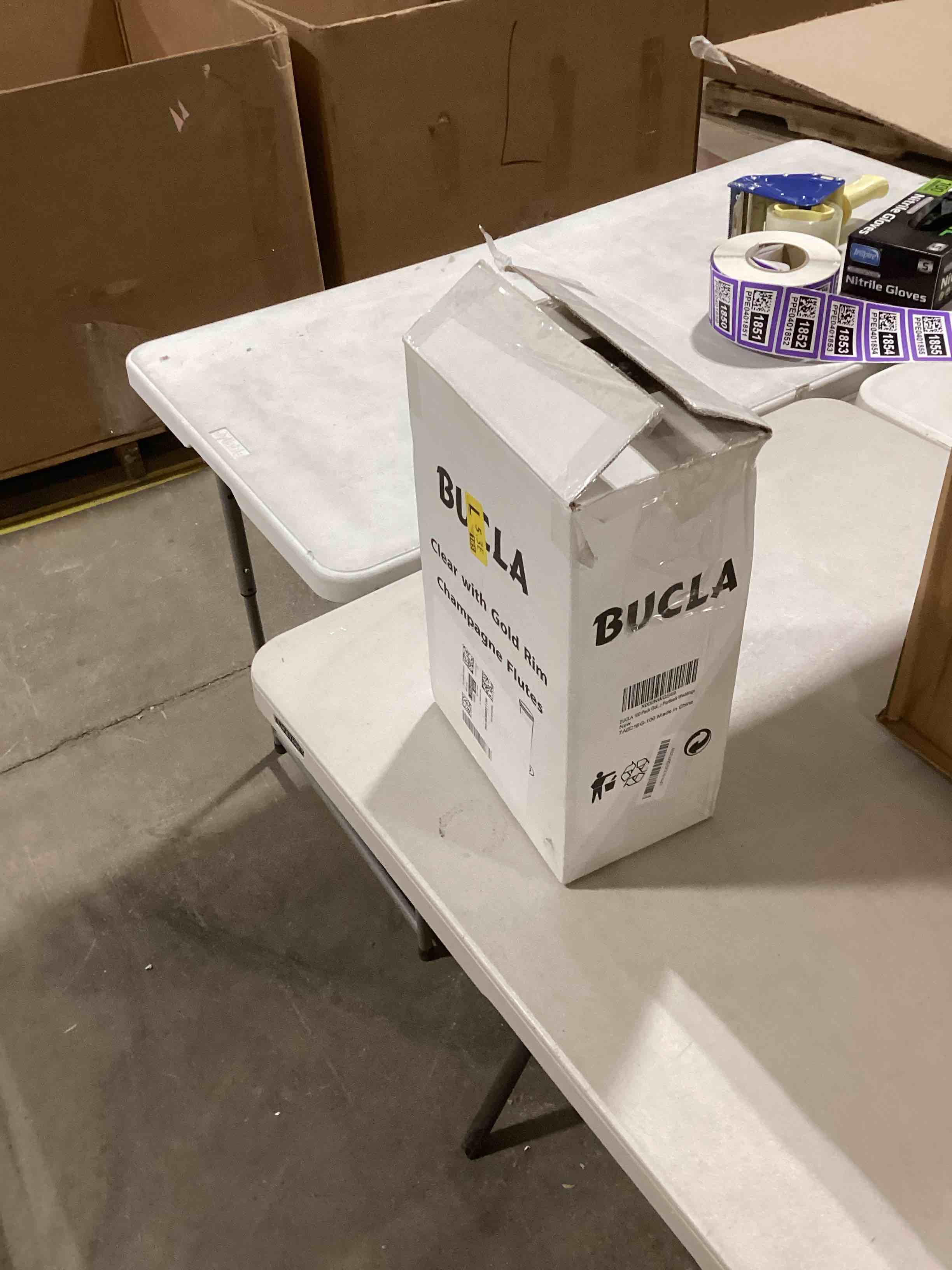 bUCLA 100 Pack Gold Plastic Champagne Flutes - 5OZ Plastic Champagne Glasses With Gold Rim - Premium Quality Gold Disposable Cups-Ideal for Thanksgiving Party, Weddings