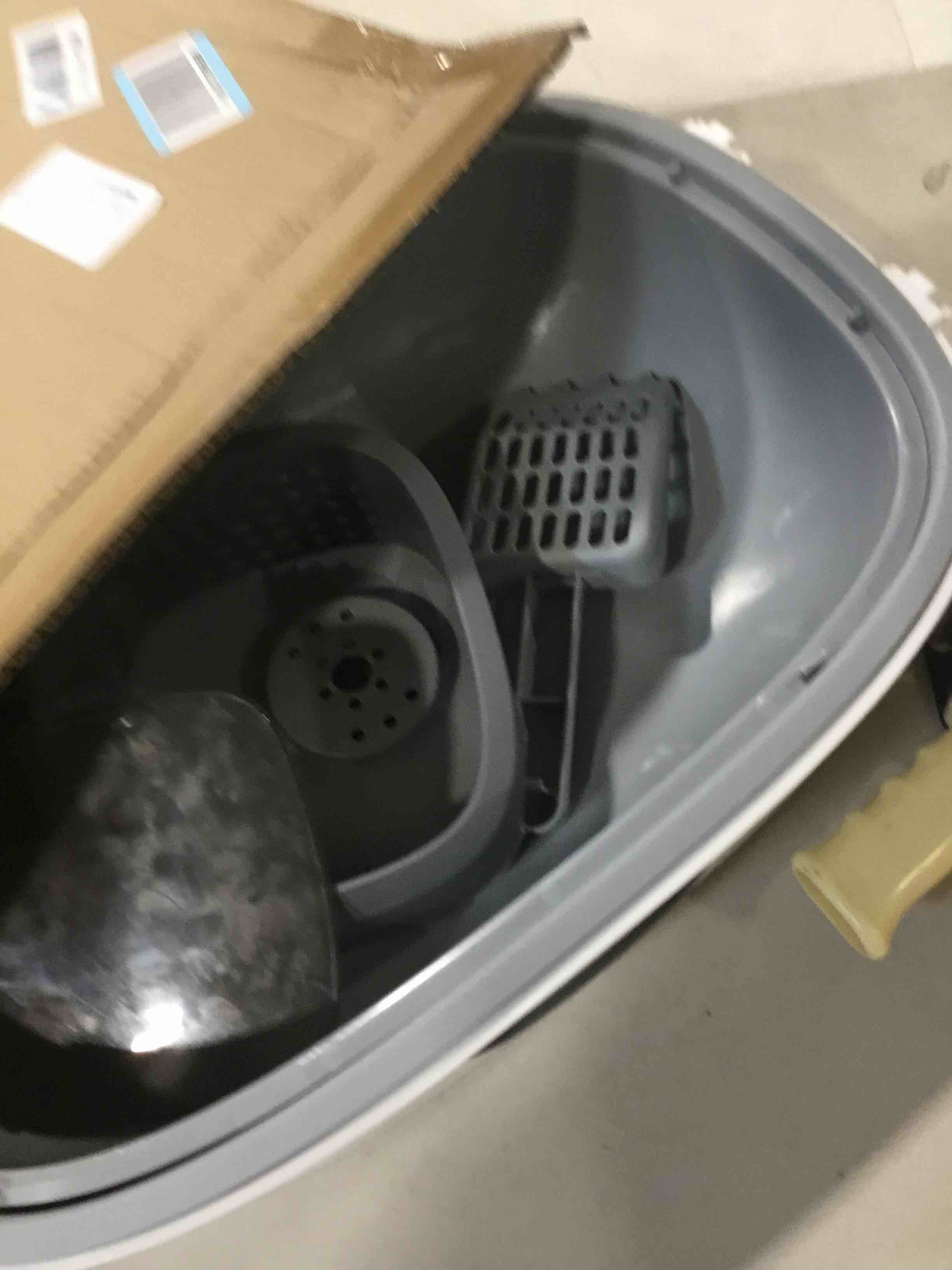 https://s3.amazonaws.com/lotting-images-prod/bidfta/GRA0301573_1729191933400.jpeg