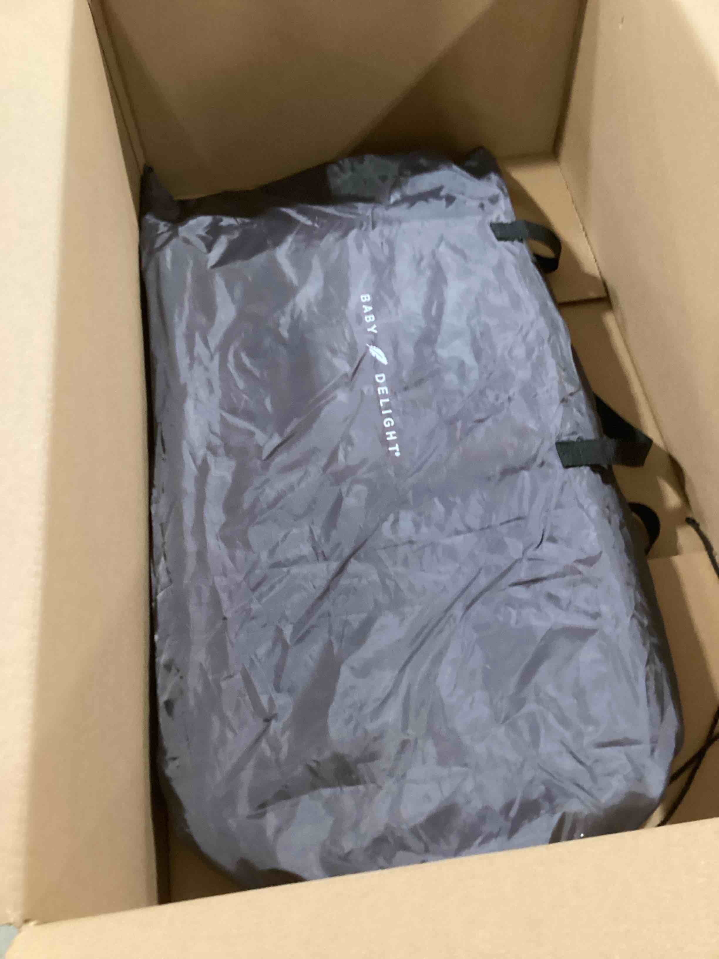 https://s3.amazonaws.com/lotting-images-prod/bidfta/GRA0301656_1729170092934.jpeg