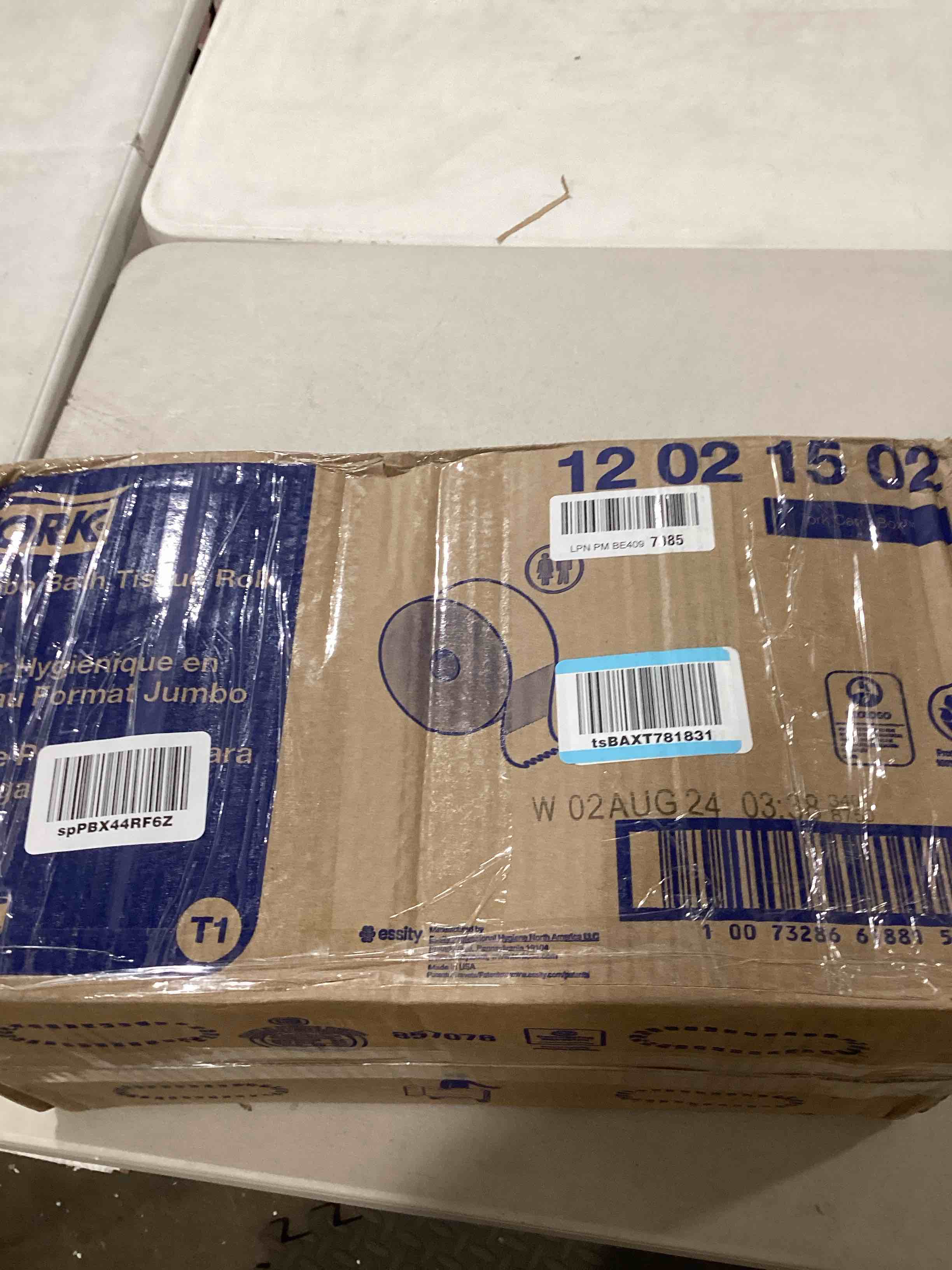 Tork Jumbo Toilet Paper Roll White T1, Advanced, 2ply, 6 x 1600 feet