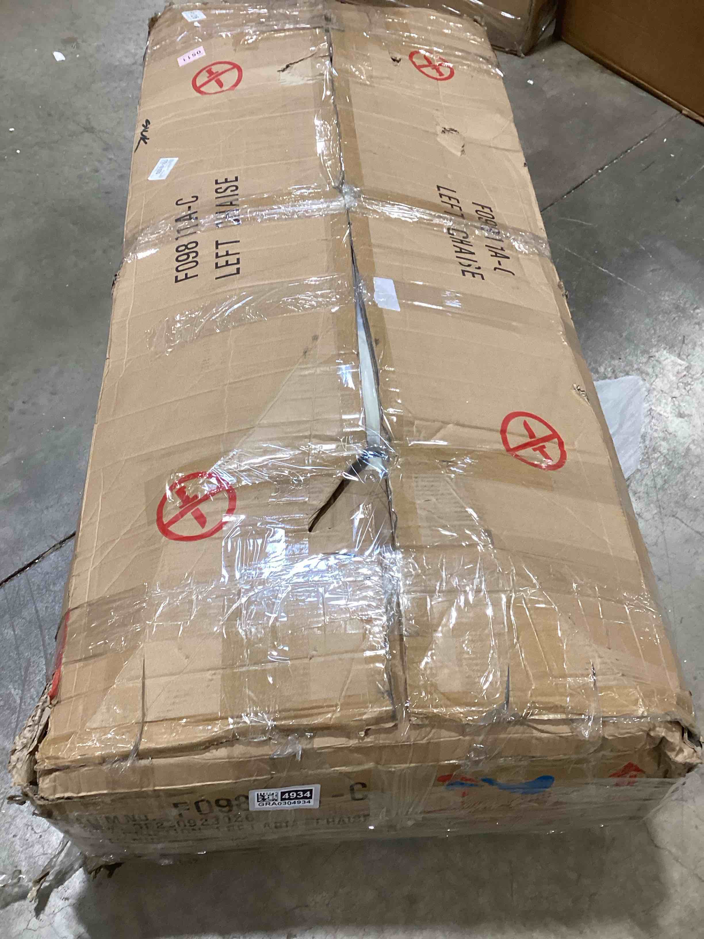 https://s3.amazonaws.com/lotting-images-prod/bidfta/GRA0304934_1738852414395.jpeg