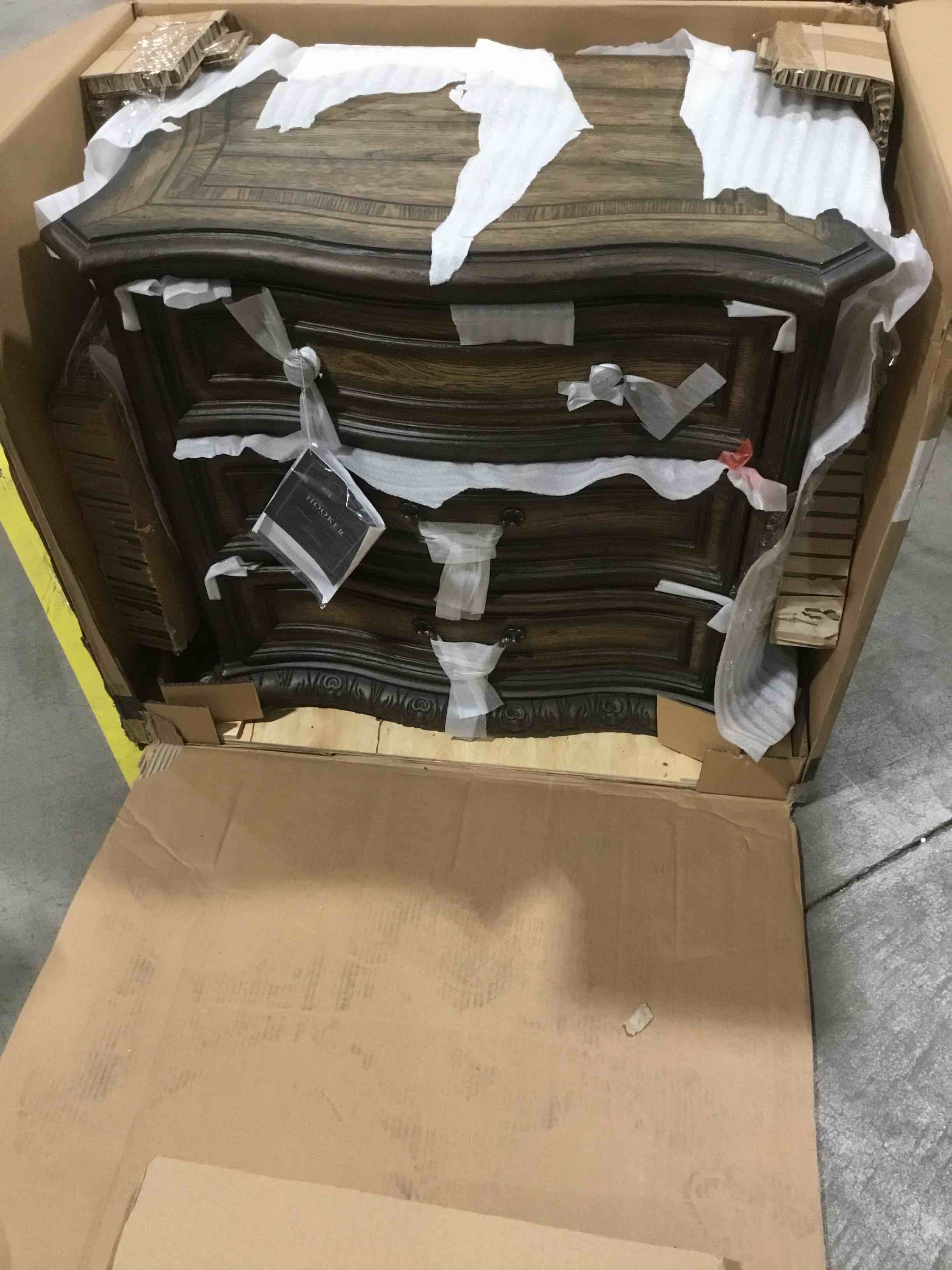 https://s3.amazonaws.com/lotting-images-prod/bidfta/GRA0305186_1738251907477.jpeg