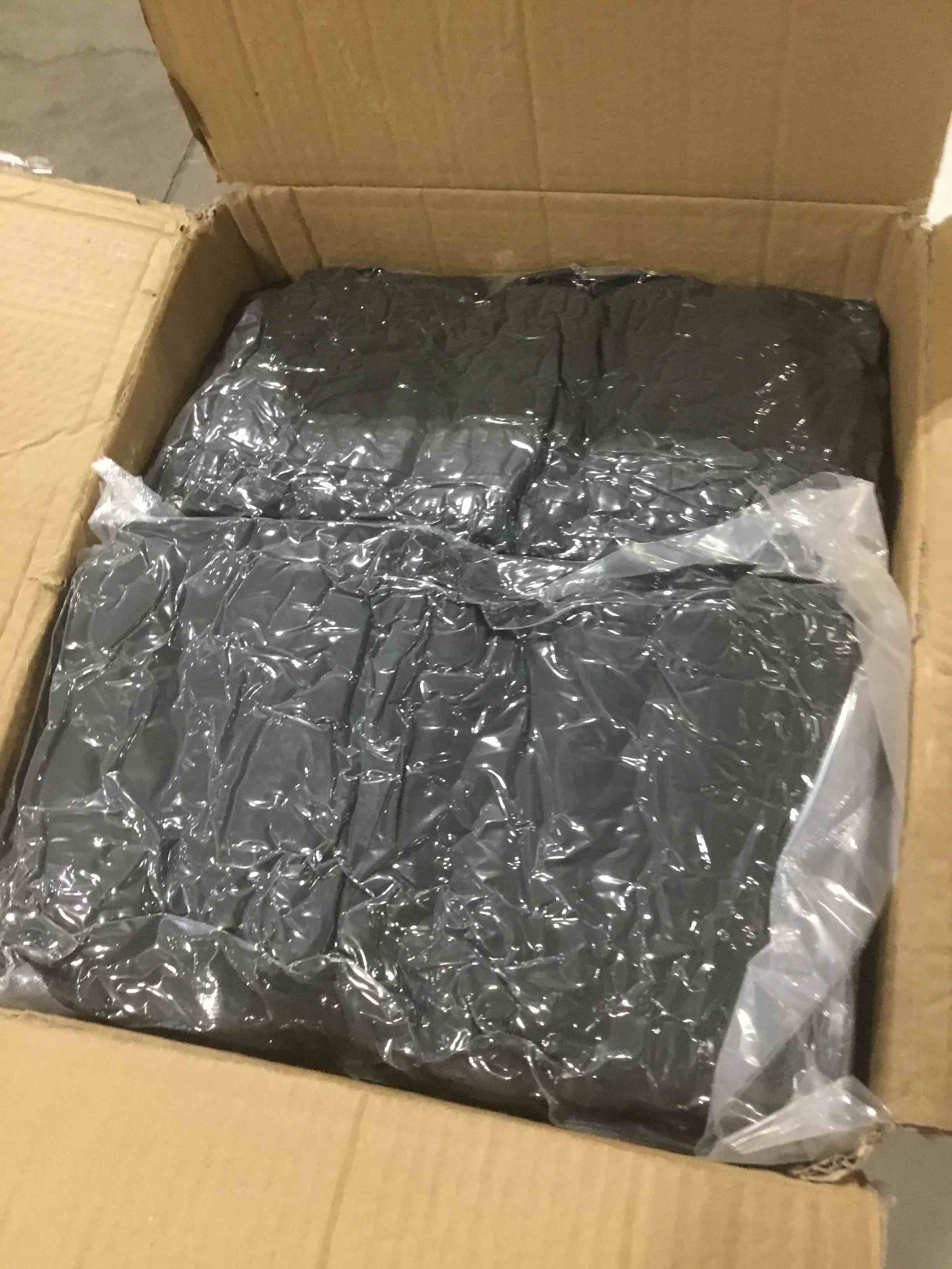 https://s3.amazonaws.com/lotting-images-prod/bidfta/GRA0305911_1732131985262.jpeg