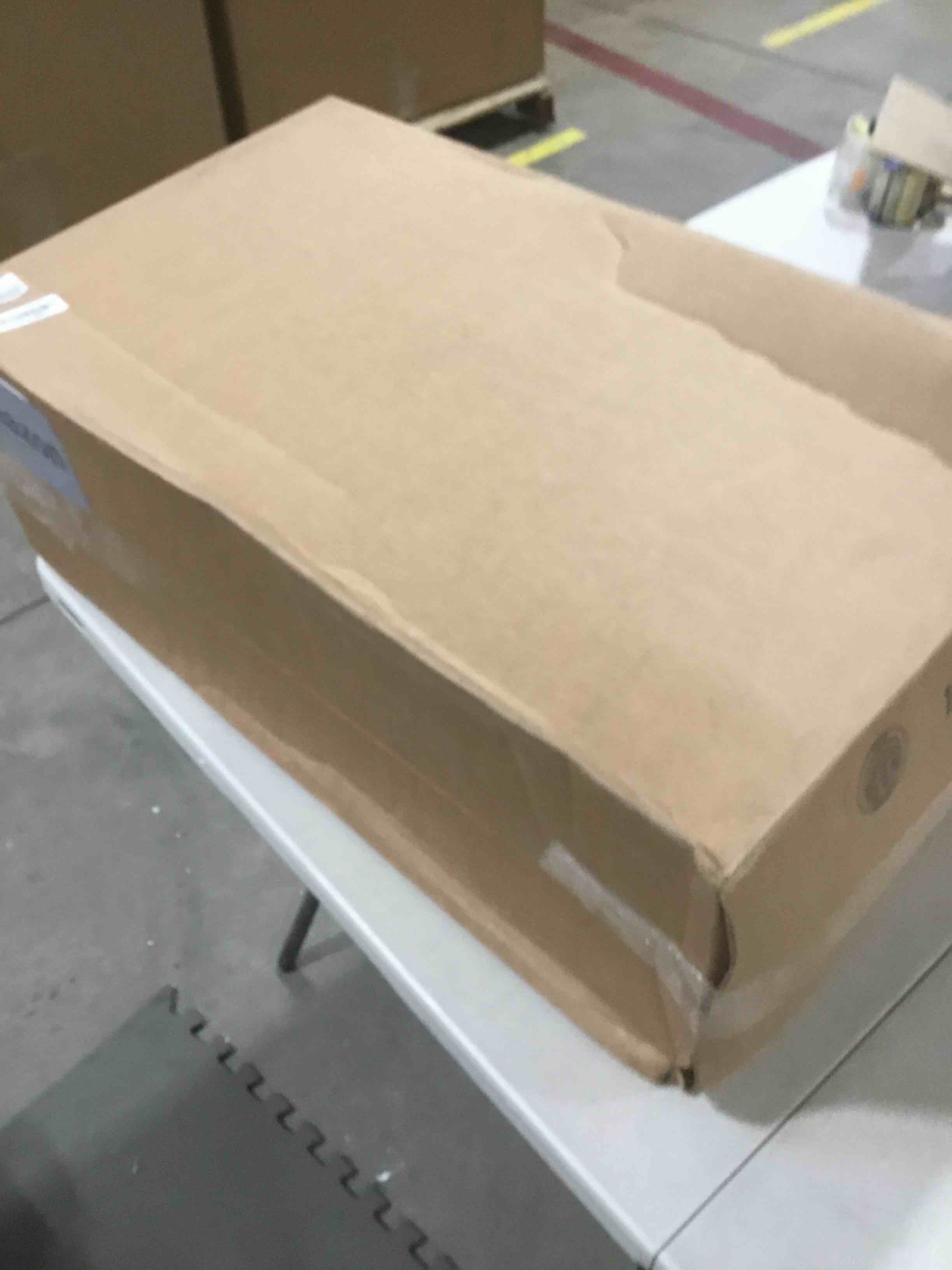 https://s3.amazonaws.com/lotting-images-prod/bidfta/GRA0305926_1732126844781.jpeg