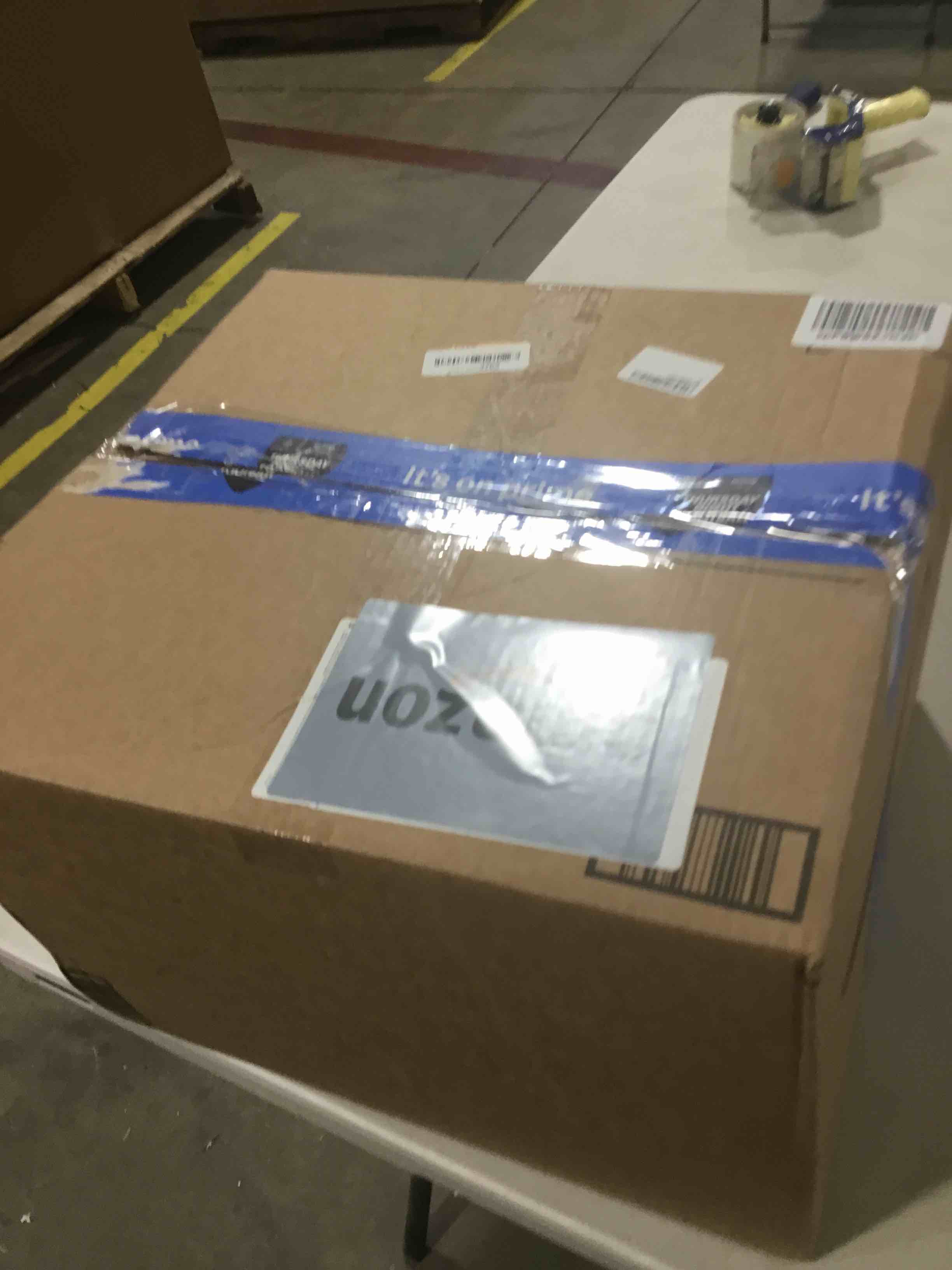 https://s3.amazonaws.com/lotting-images-prod/bidfta/GRA0305931_1732125902263.jpeg