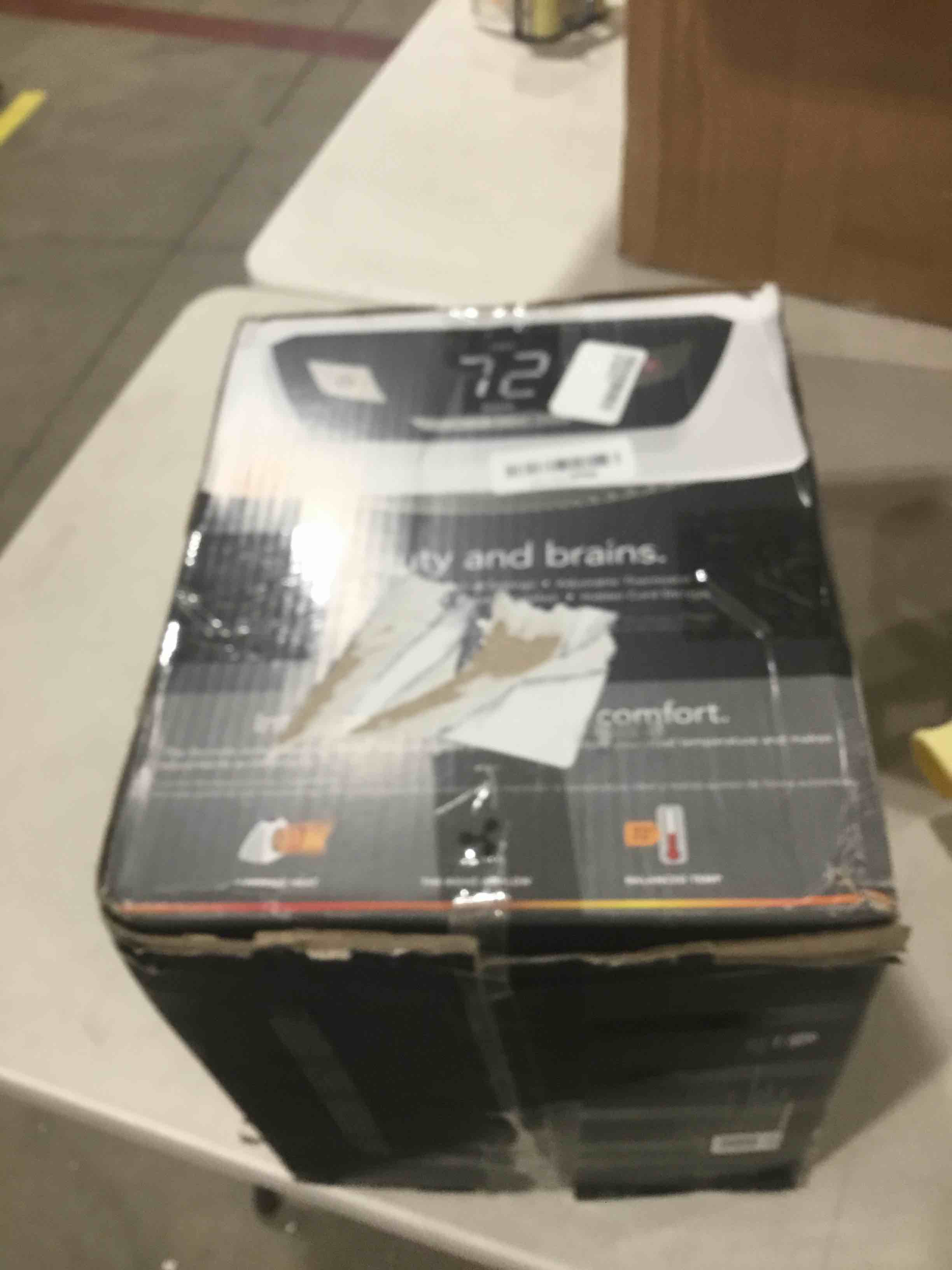 https://s3.amazonaws.com/lotting-images-prod/bidfta/GRA0305935_1732124783469.jpeg