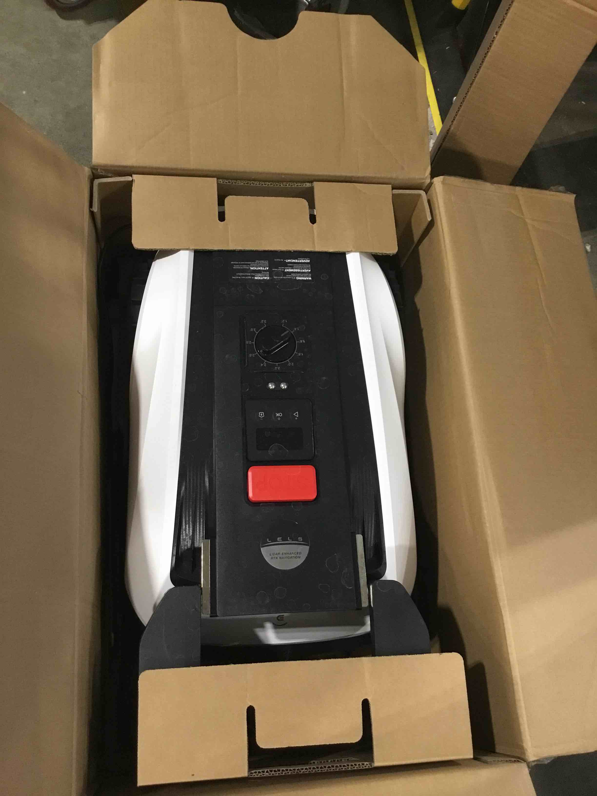 https://s3.amazonaws.com/lotting-images-prod/bidfta/GRA0306048_1755093338720.jpeg