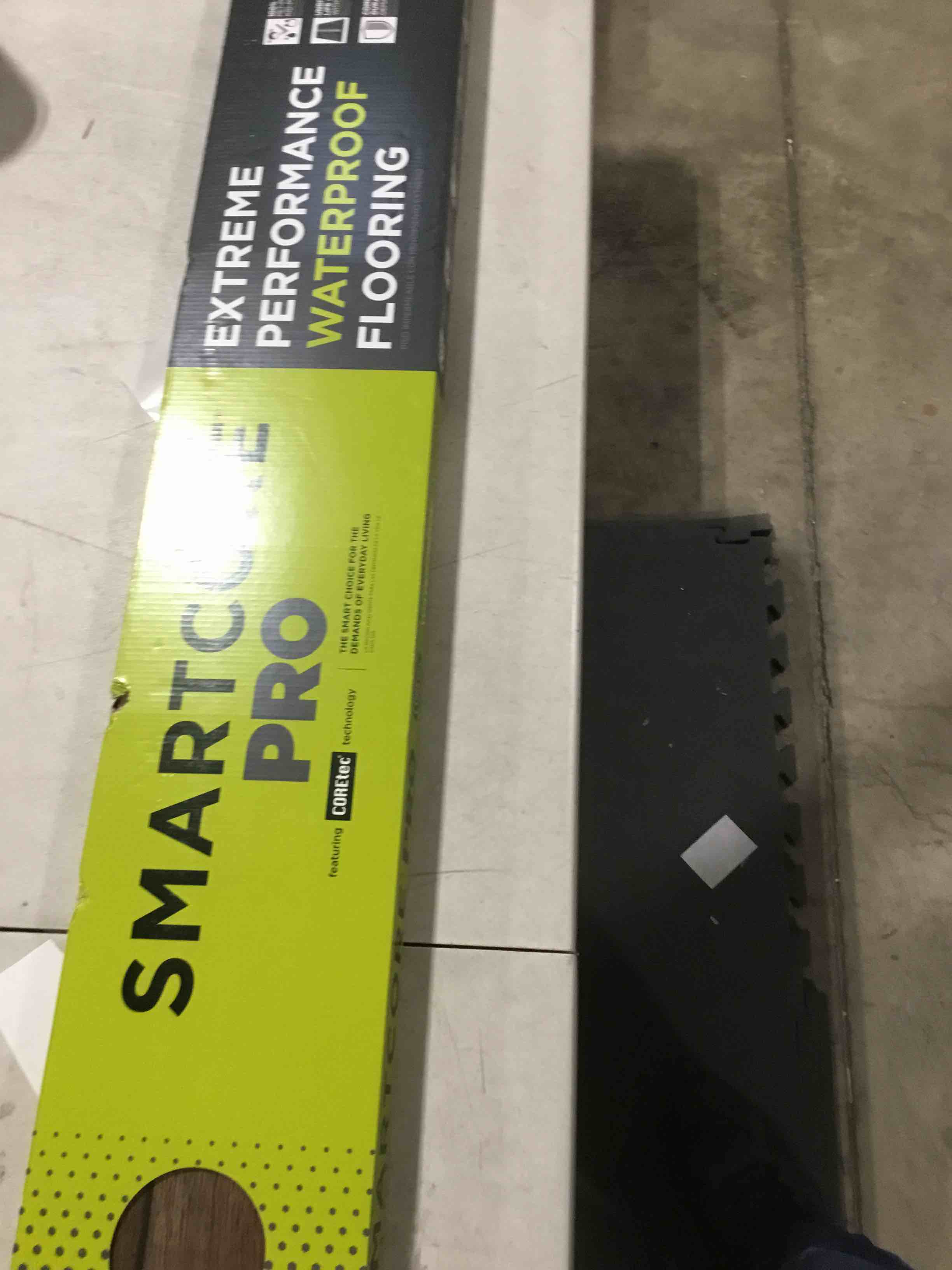 https://s3.amazonaws.com/lotting-images-prod/bidfta/GRA0306577_1735570330831.jpeg