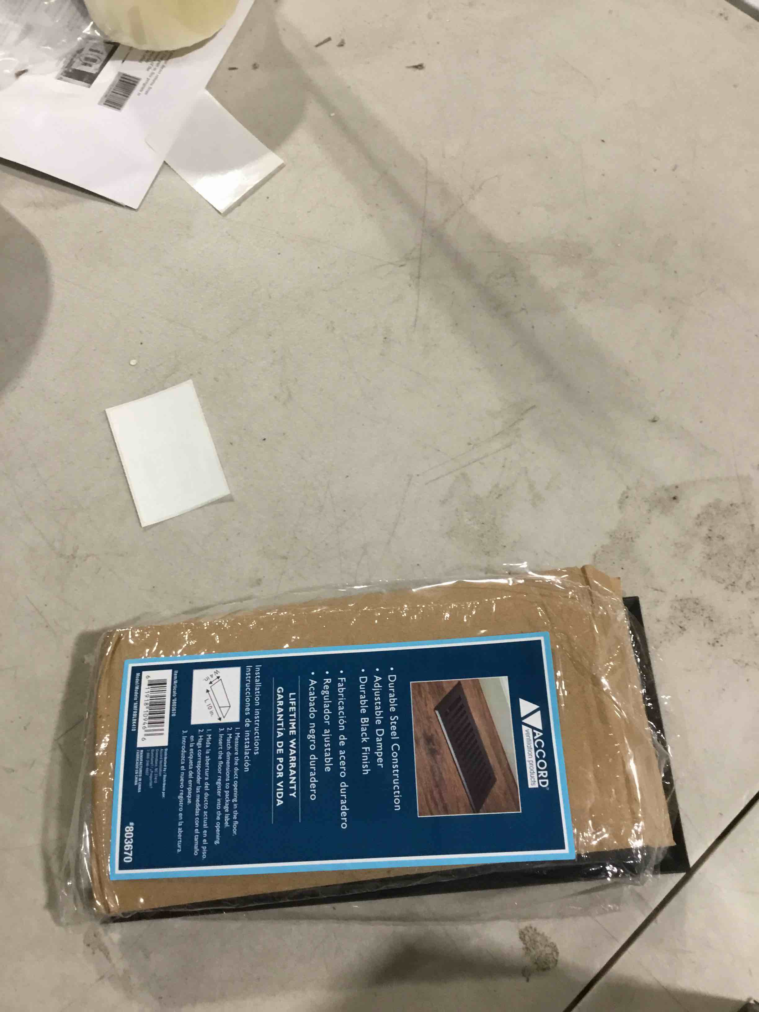 https://s3.amazonaws.com/lotting-images-prod/bidfta/GRA0306580_1735568482885.jpeg
