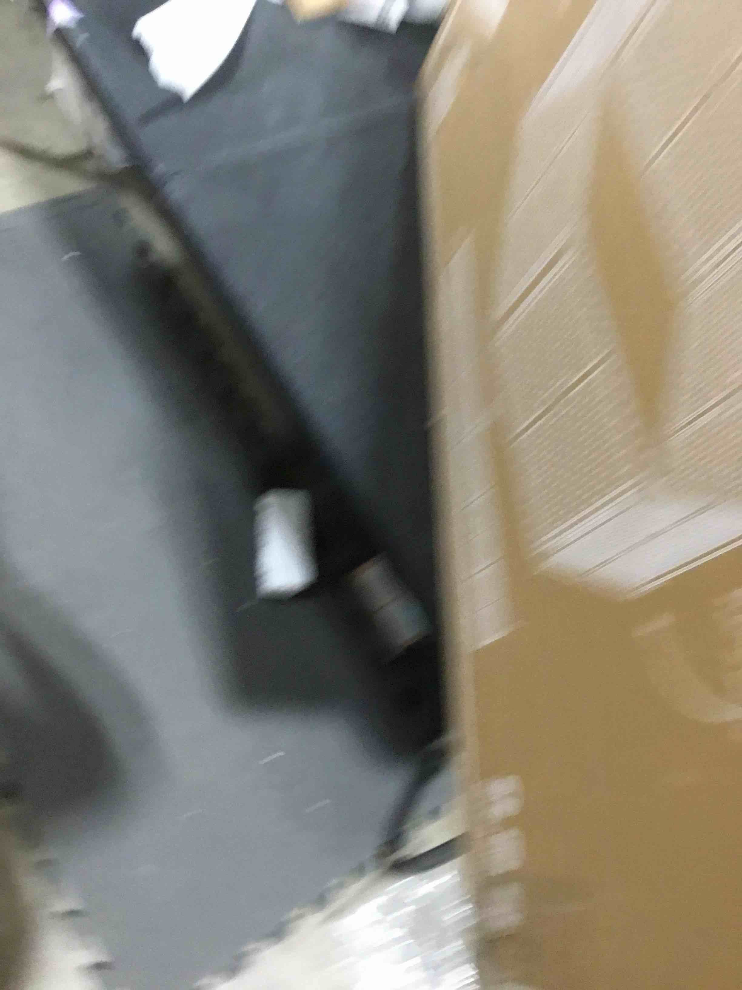 https://s3.amazonaws.com/lotting-images-prod/bidfta/GRA0307060_1733766655212.jpeg