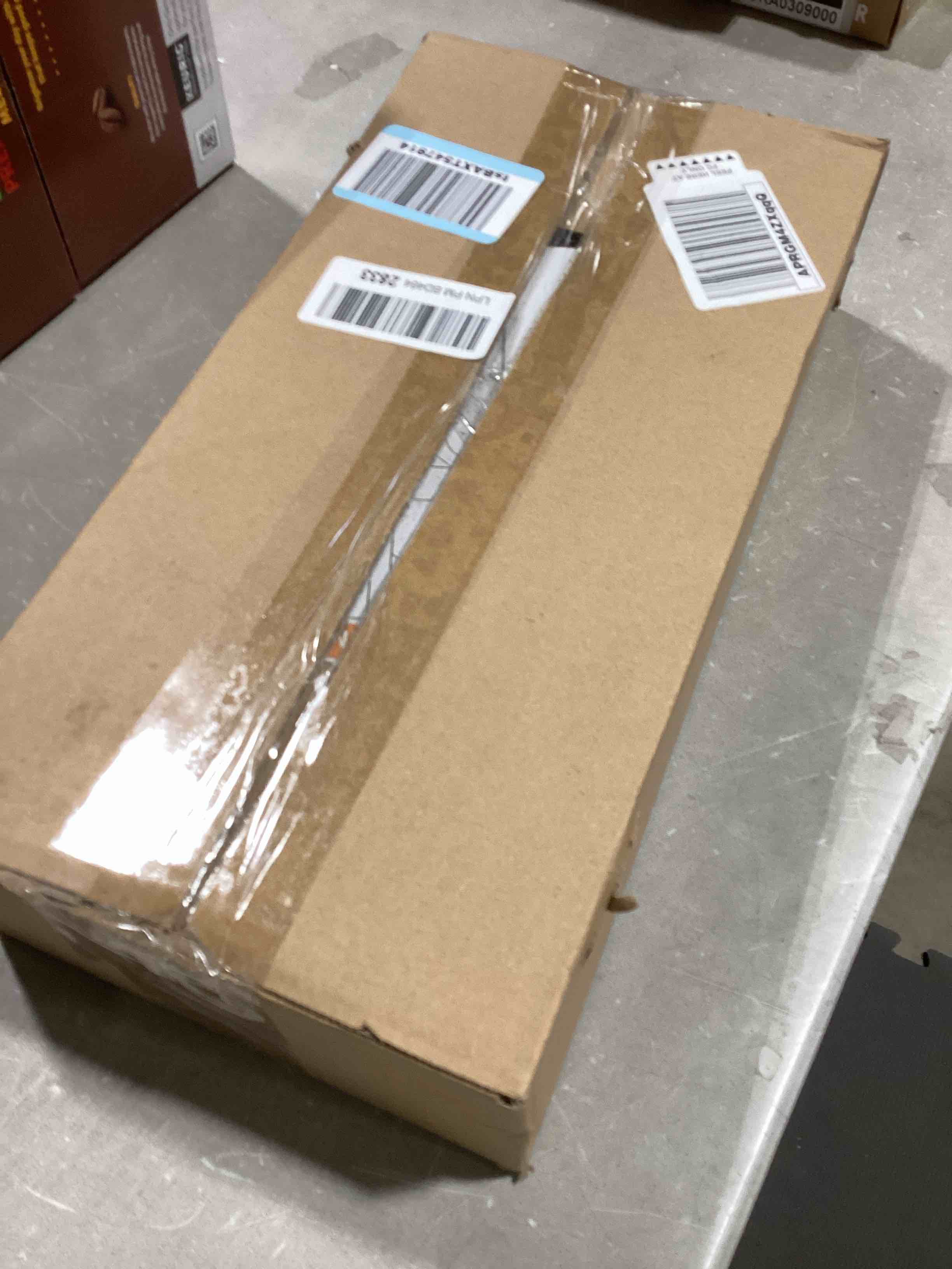 https://s3.amazonaws.com/lotting-images-prod/bidfta/GRA0308980_1733760296704.jpeg
