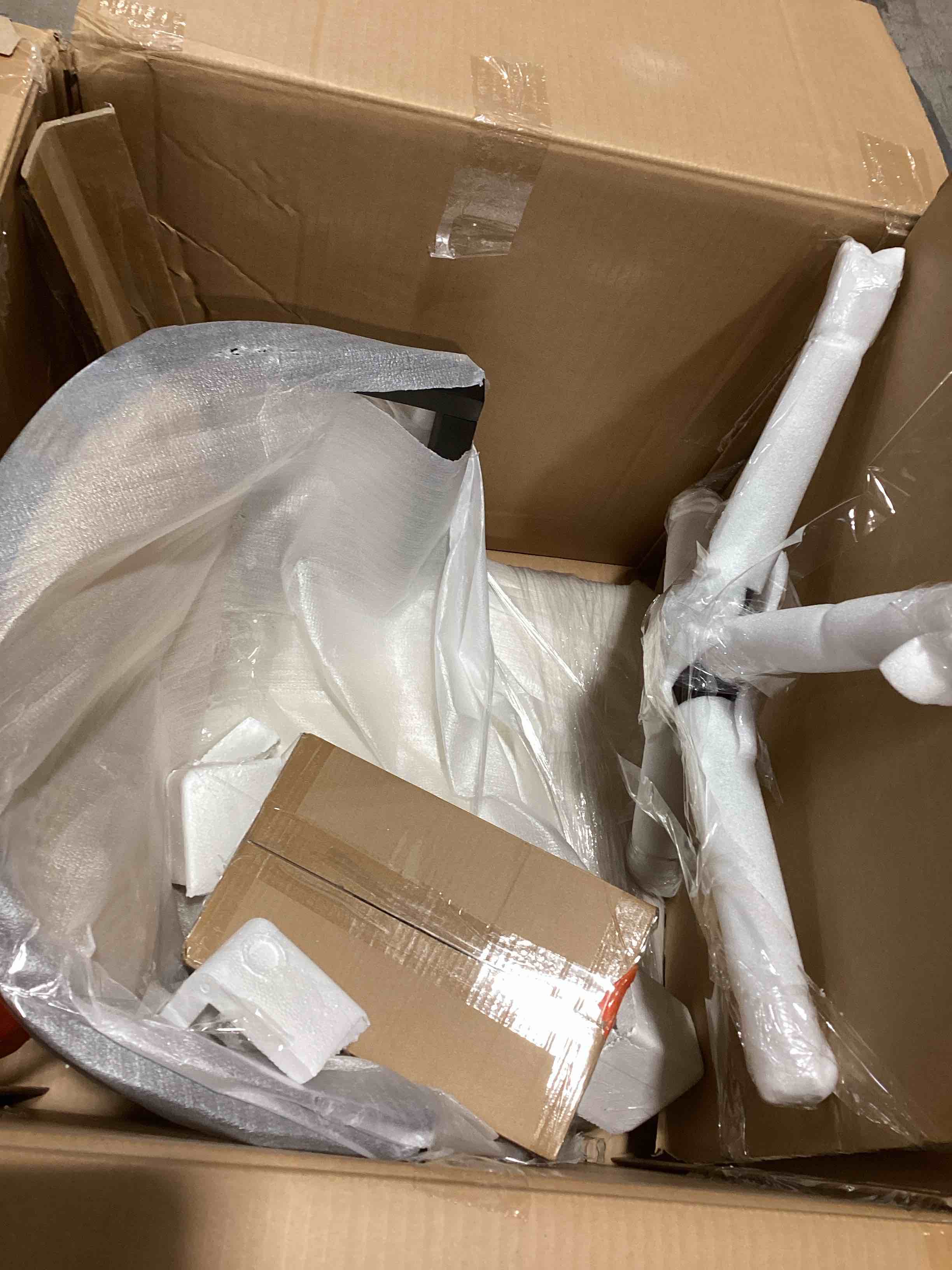 https://s3.amazonaws.com/lotting-images-prod/bidfta/GRA0309069_1733510209589.jpeg