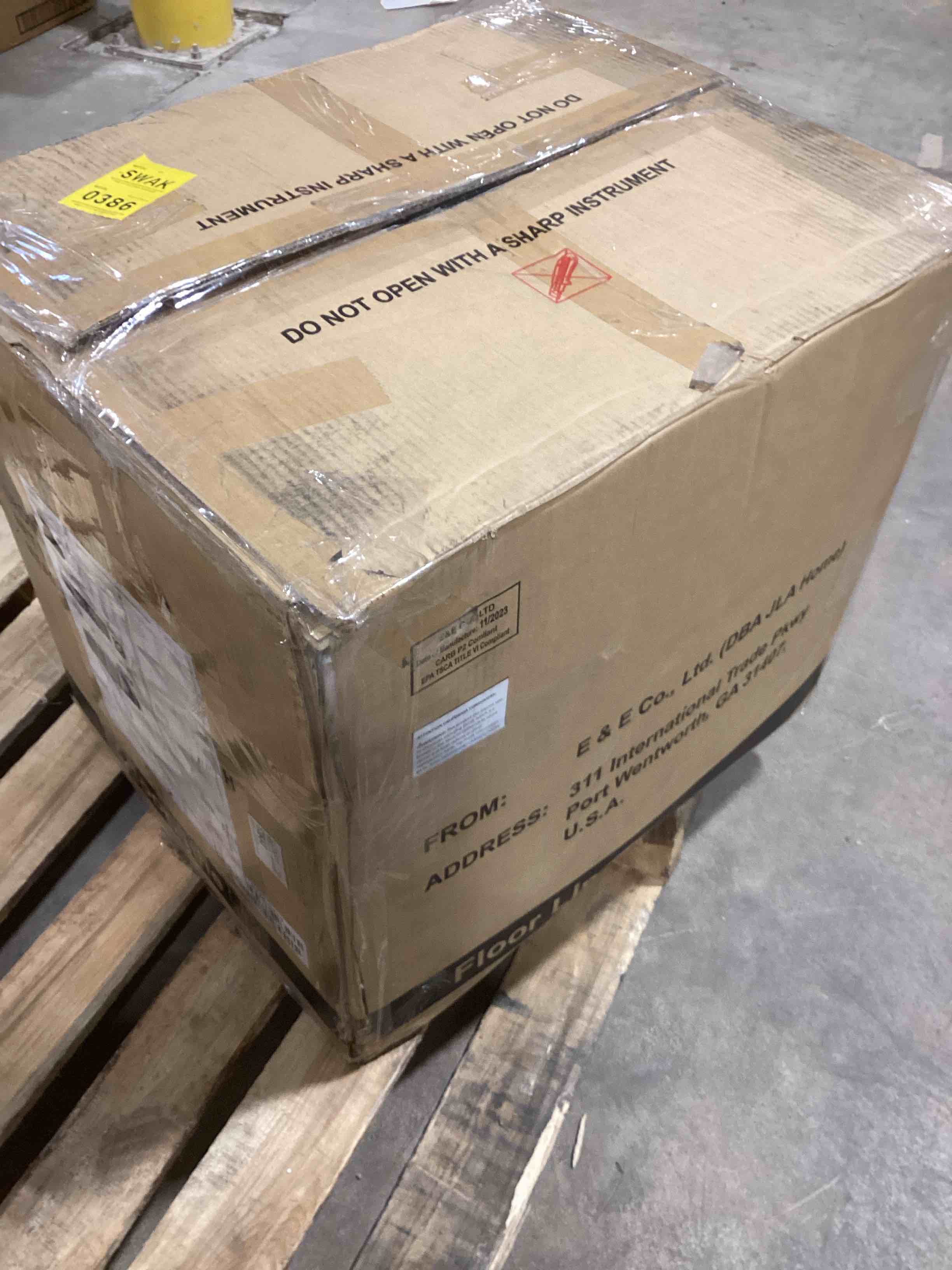 https://s3.amazonaws.com/lotting-images-prod/bidfta/GRA0309378_1733325297003.jpeg
