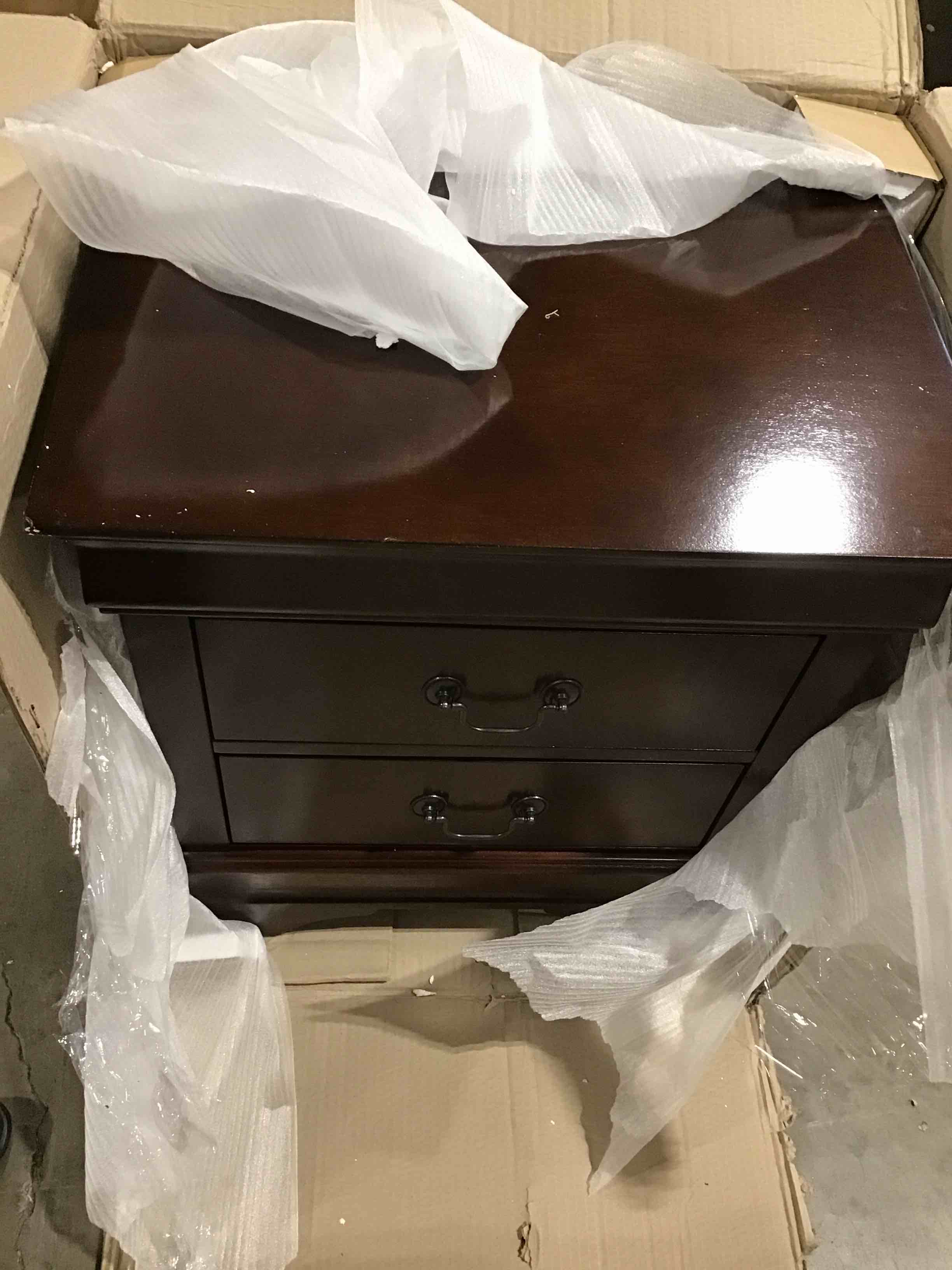 https://s3.amazonaws.com/lotting-images-prod/bidfta/GRA0309401_1733252589088.jpeg