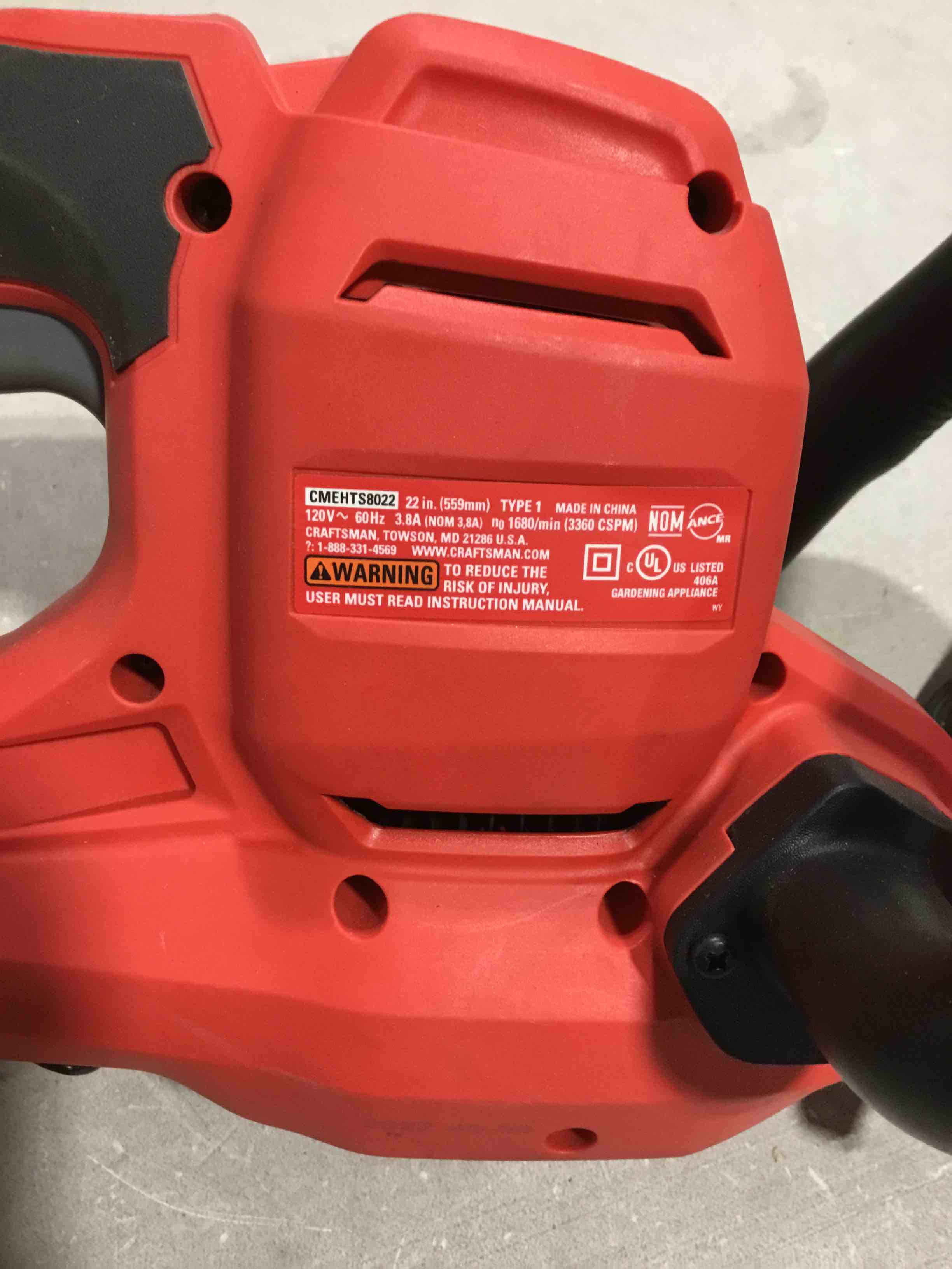 CRAFTSMAN Hedge Trimmer, 22" Corded with POWERSAW Branch Cutter, 3.8-Amp (CMEHTS8022)(TOOL ONLY NO CORD)