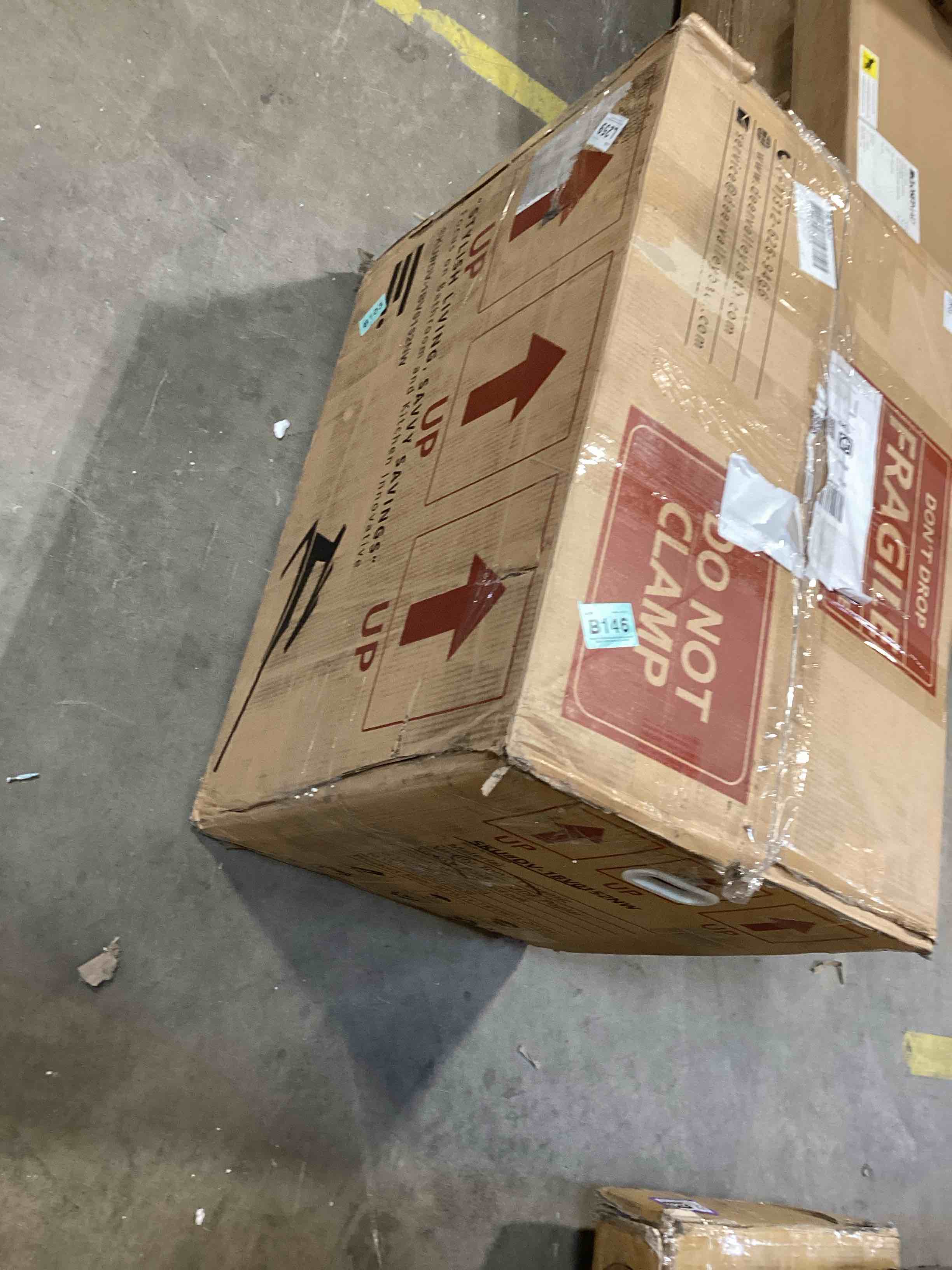 https://s3.amazonaws.com/lotting-images-prod/bidfta/GRA0309800_1738260648635.jpeg
