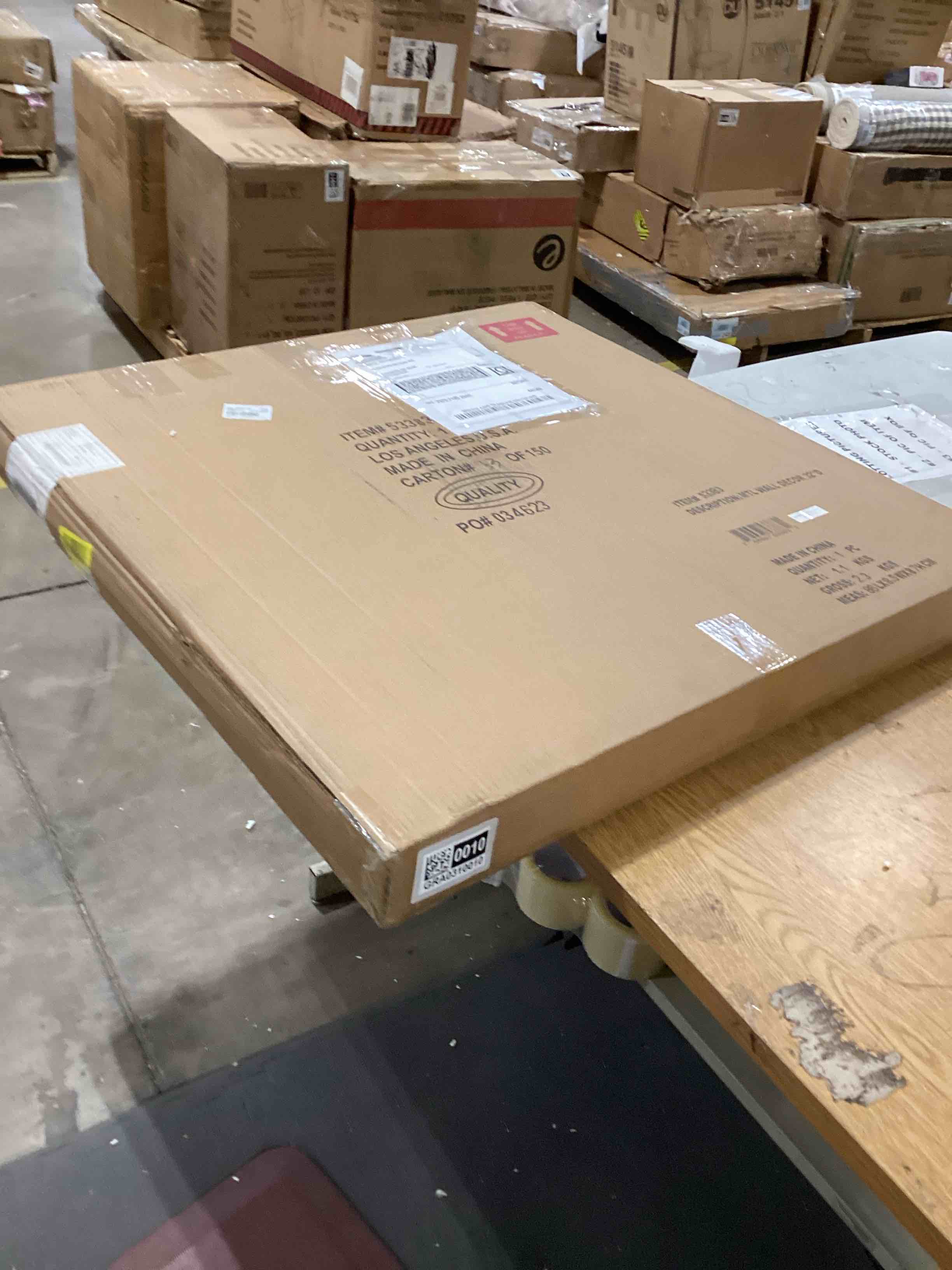 https://s3.amazonaws.com/lotting-images-prod/bidfta/GRA0310010_1738605996385.jpeg