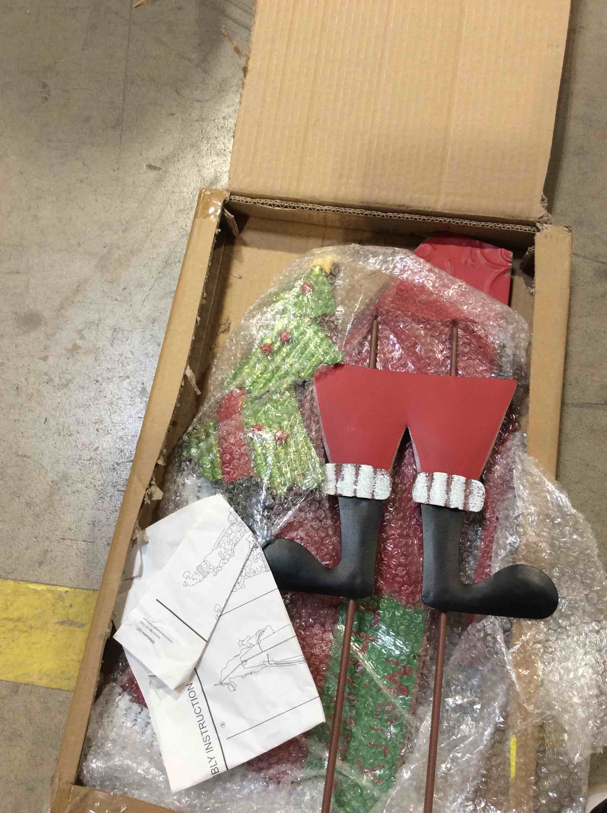 https://s3.amazonaws.com/lotting-images-prod/bidfta/GRA0310170_1737737940130.jpeg