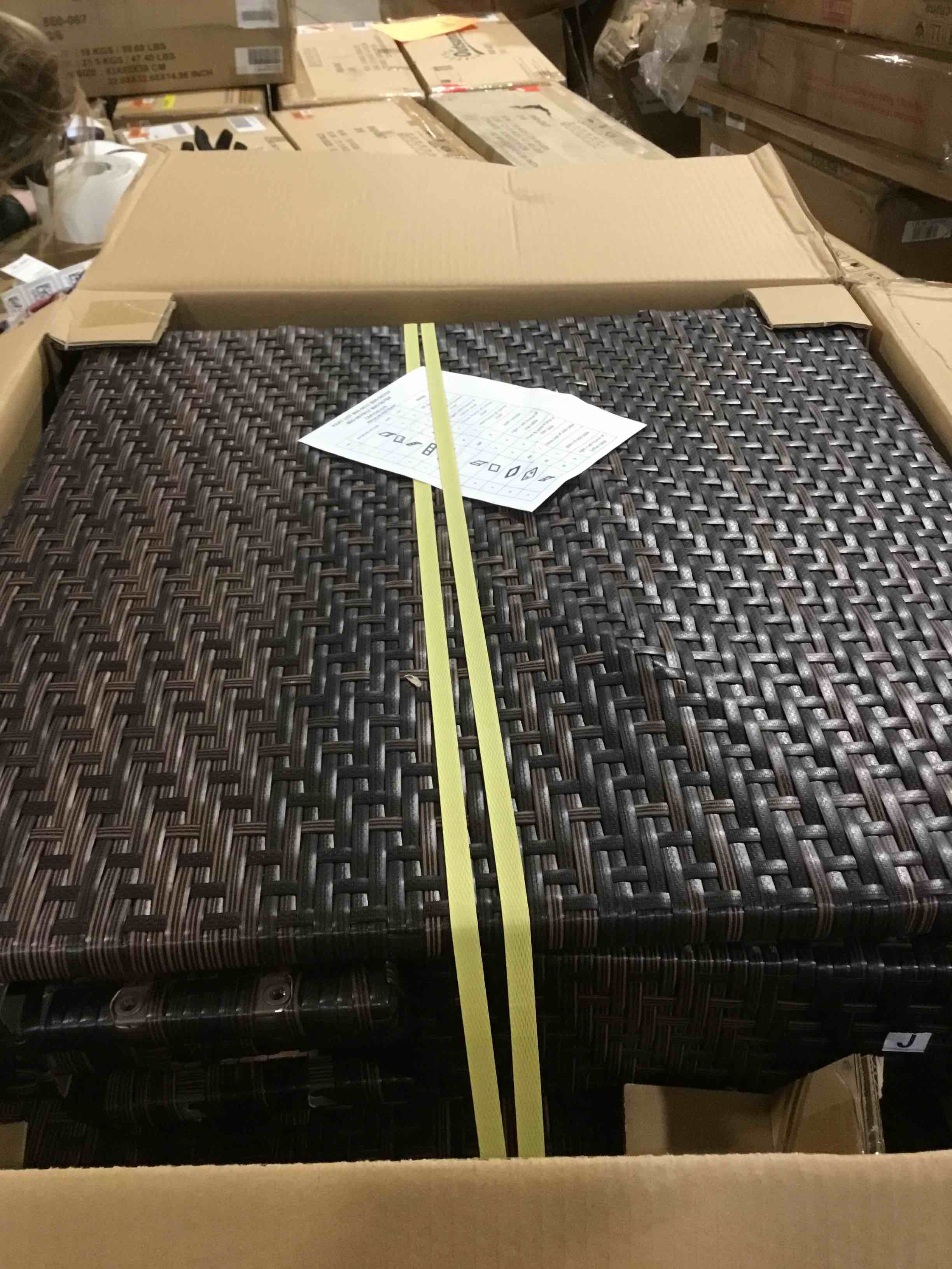https://s3.amazonaws.com/lotting-images-prod/bidfta/GRA0310351_1737571665763.jpeg