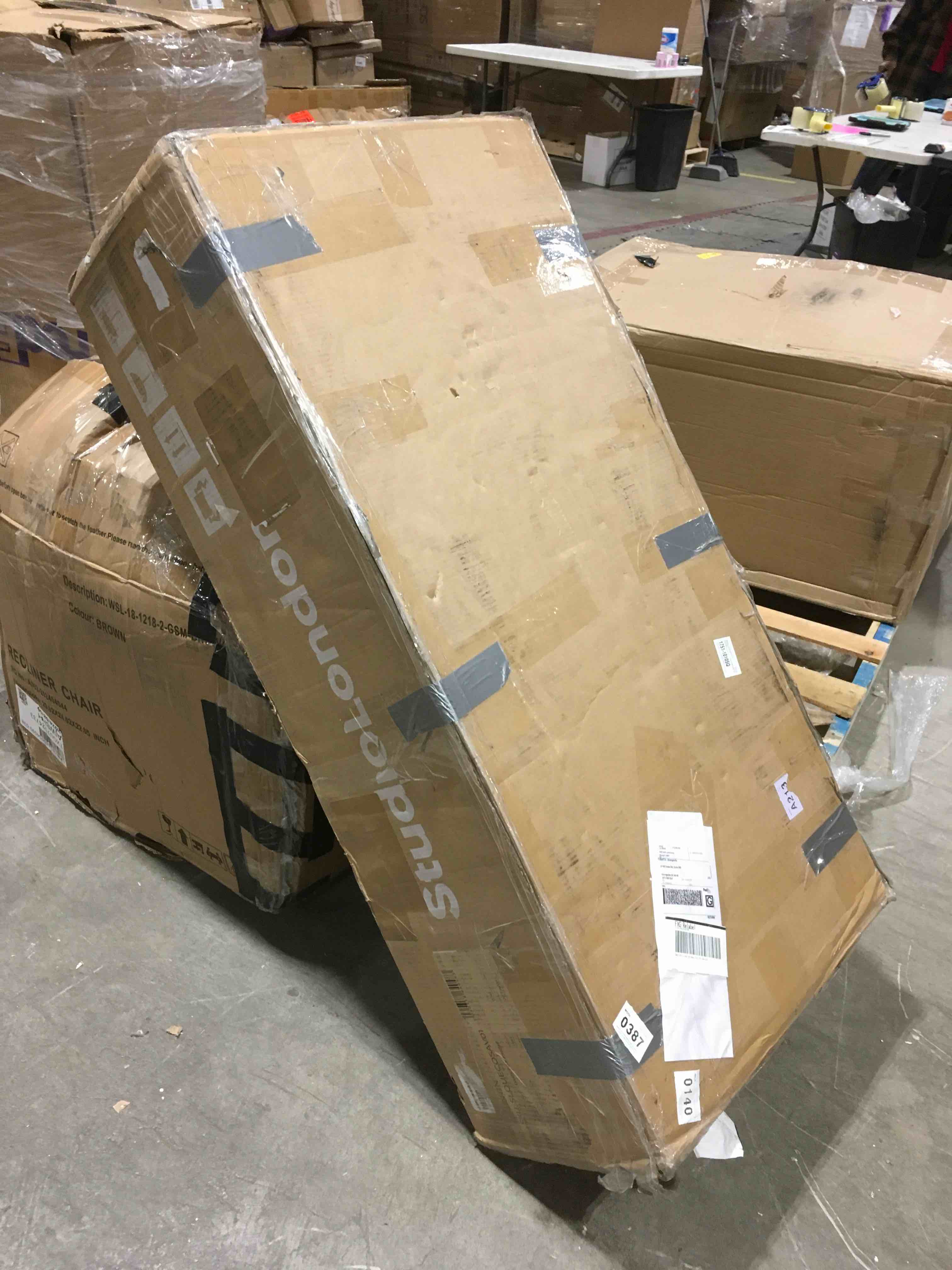 George Oliver Modern Oak Wood Knecht Coffee Table with Storage Stylish Hidden Shelves & Drawers