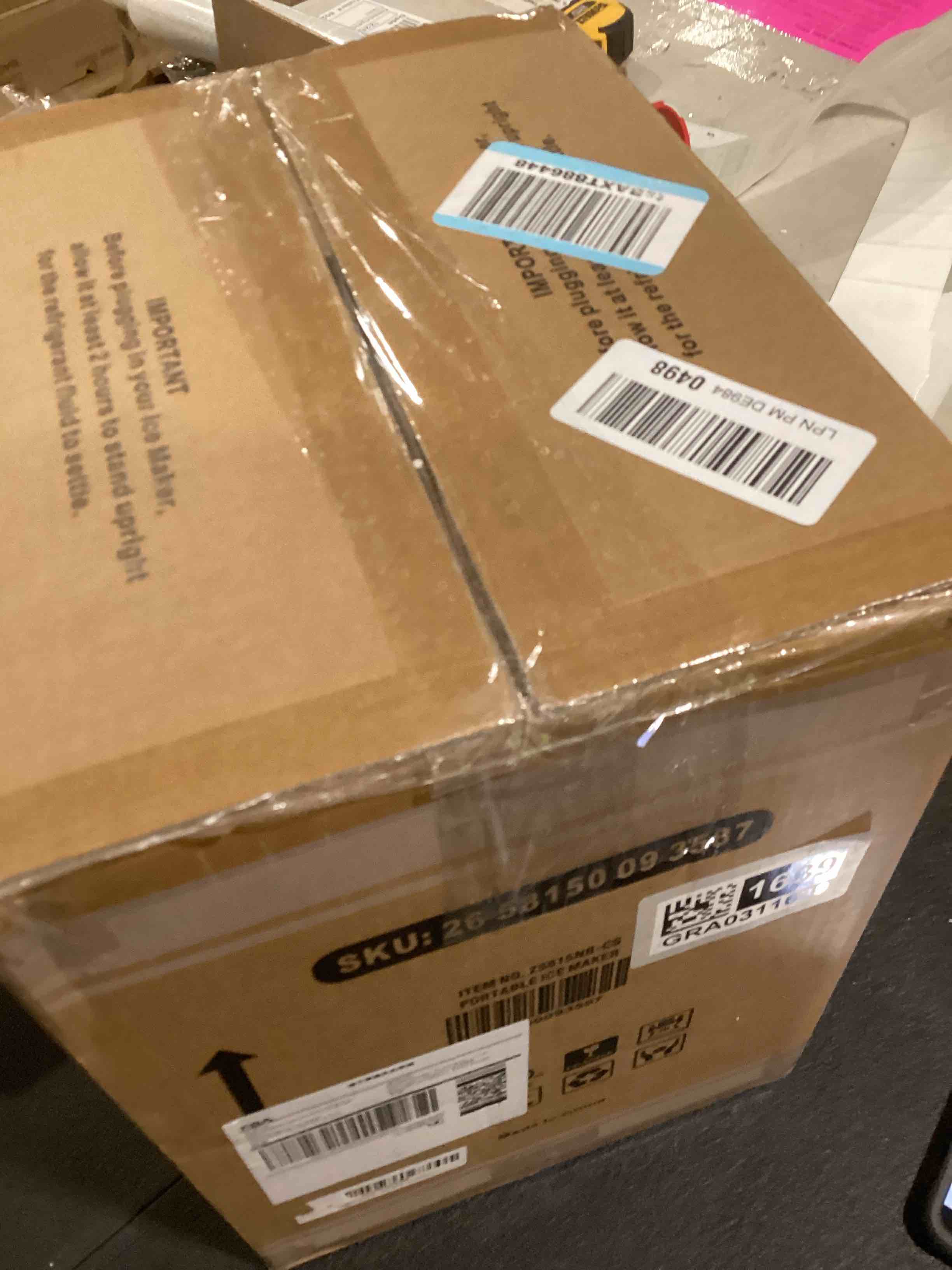 https://s3.amazonaws.com/lotting-images-prod/bidfta/GRA0311639_1735244862429.jpeg